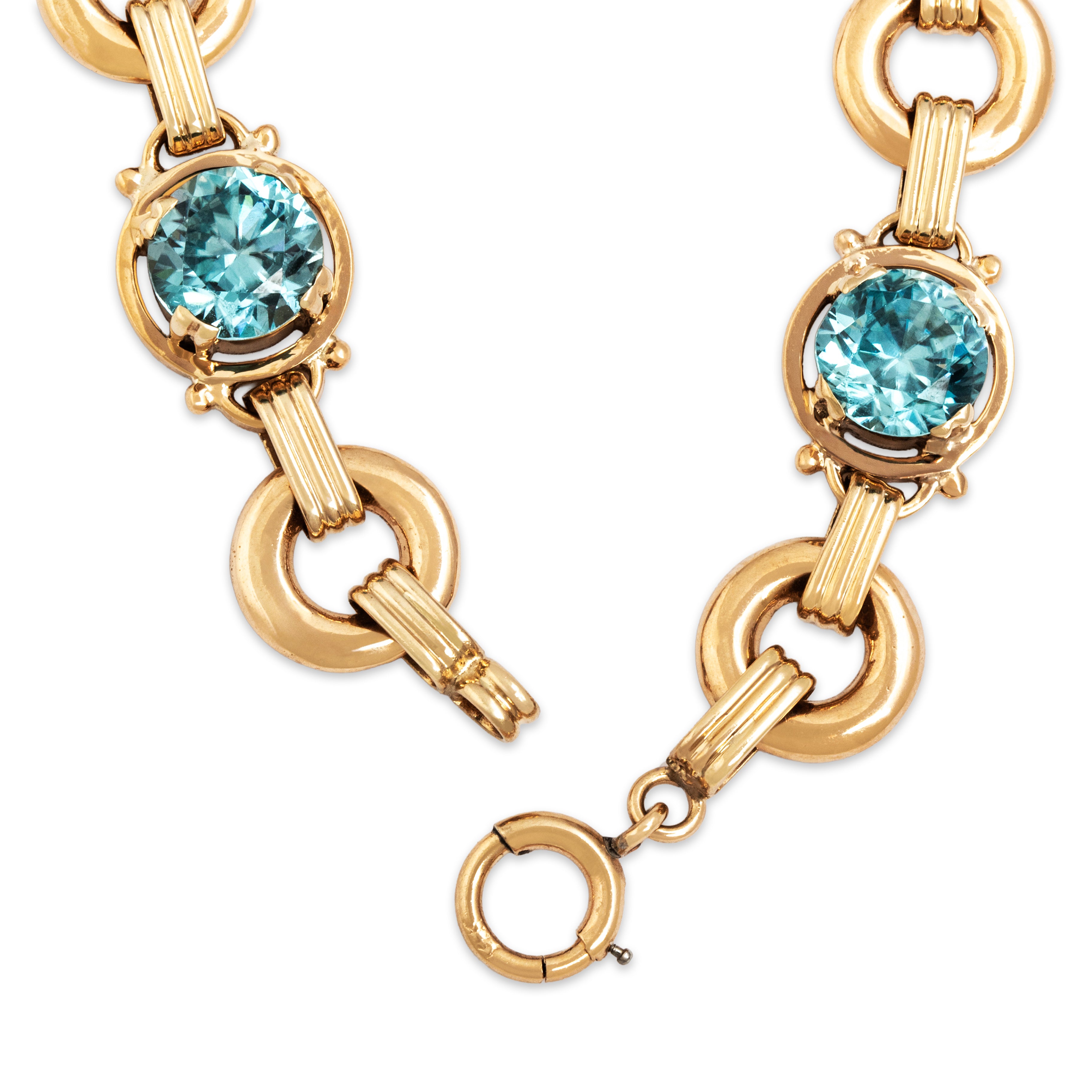 Vintage 14k Yellow Gold Blue Zircon Open Circle Link Bracelet - clasp view