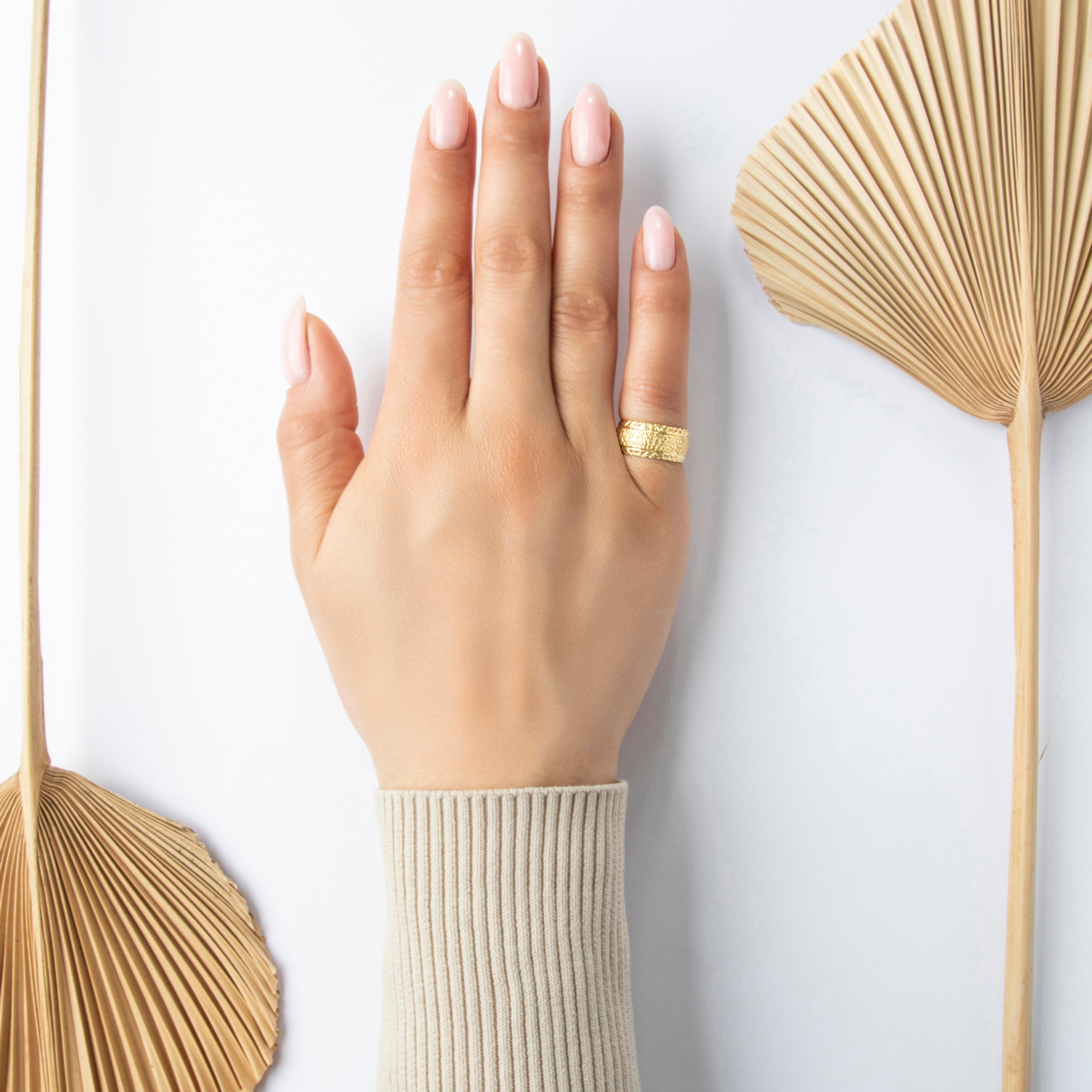 Vintage English 18k Yellow Gold Wide Incised Geometric Pattern Band Ring - On model view