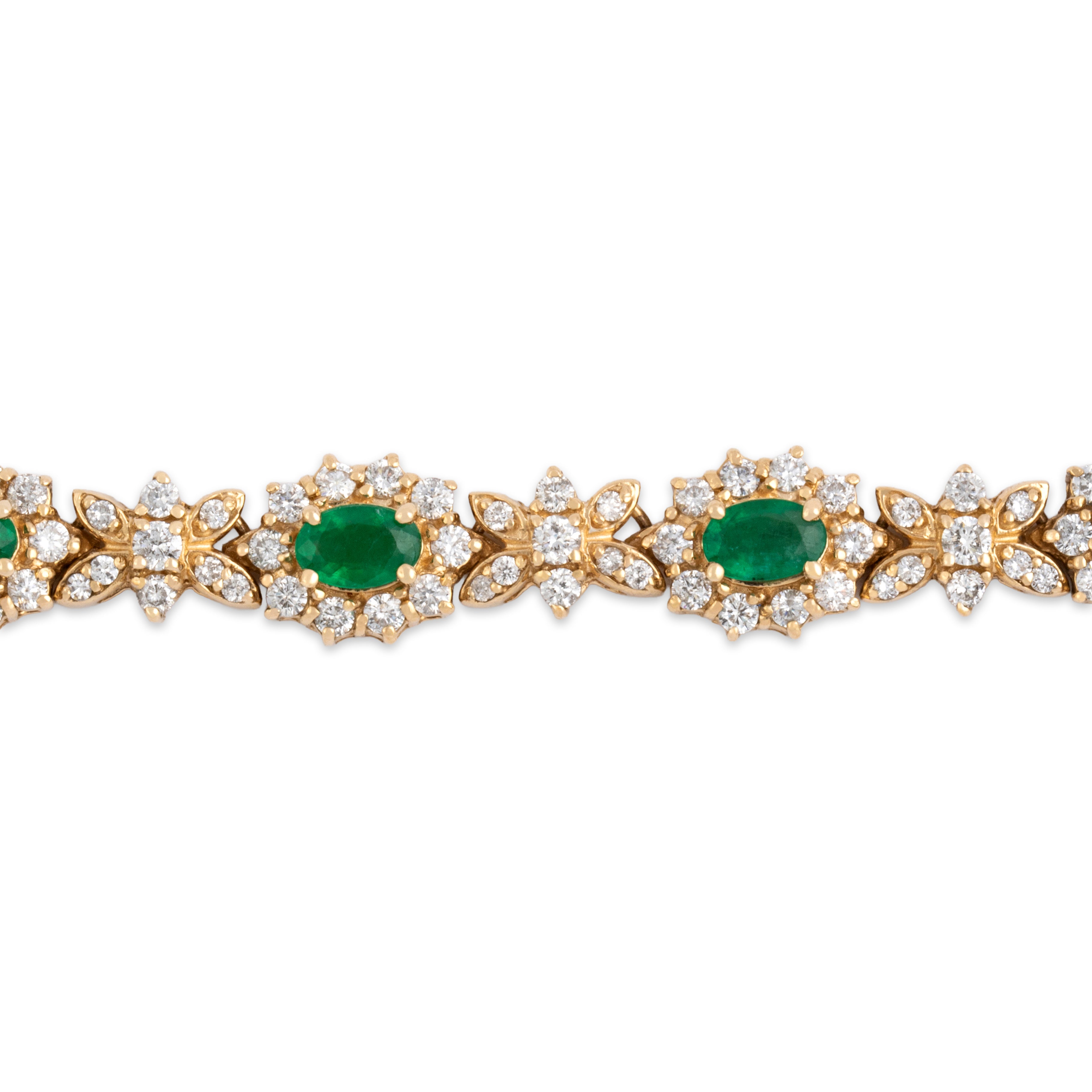 Vintage Italian 14k Yellow Gold 2.94cttw Emerald 2.77cttw Diamond Superb Butterfly Link Bracelet - Close-up view