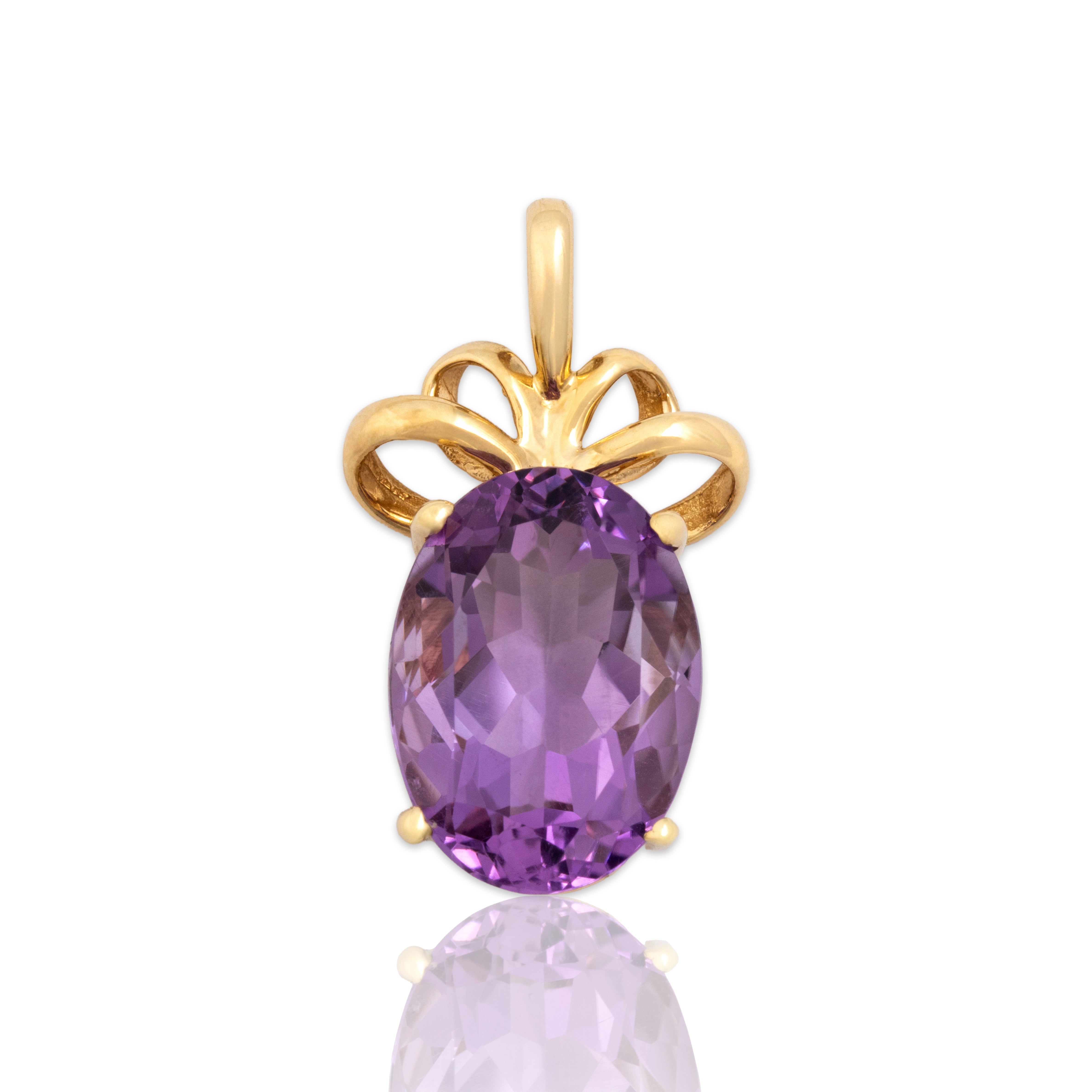 Vintage 14k Yellow Gold Amethyst Lovely Bow Pendant - Close-up view