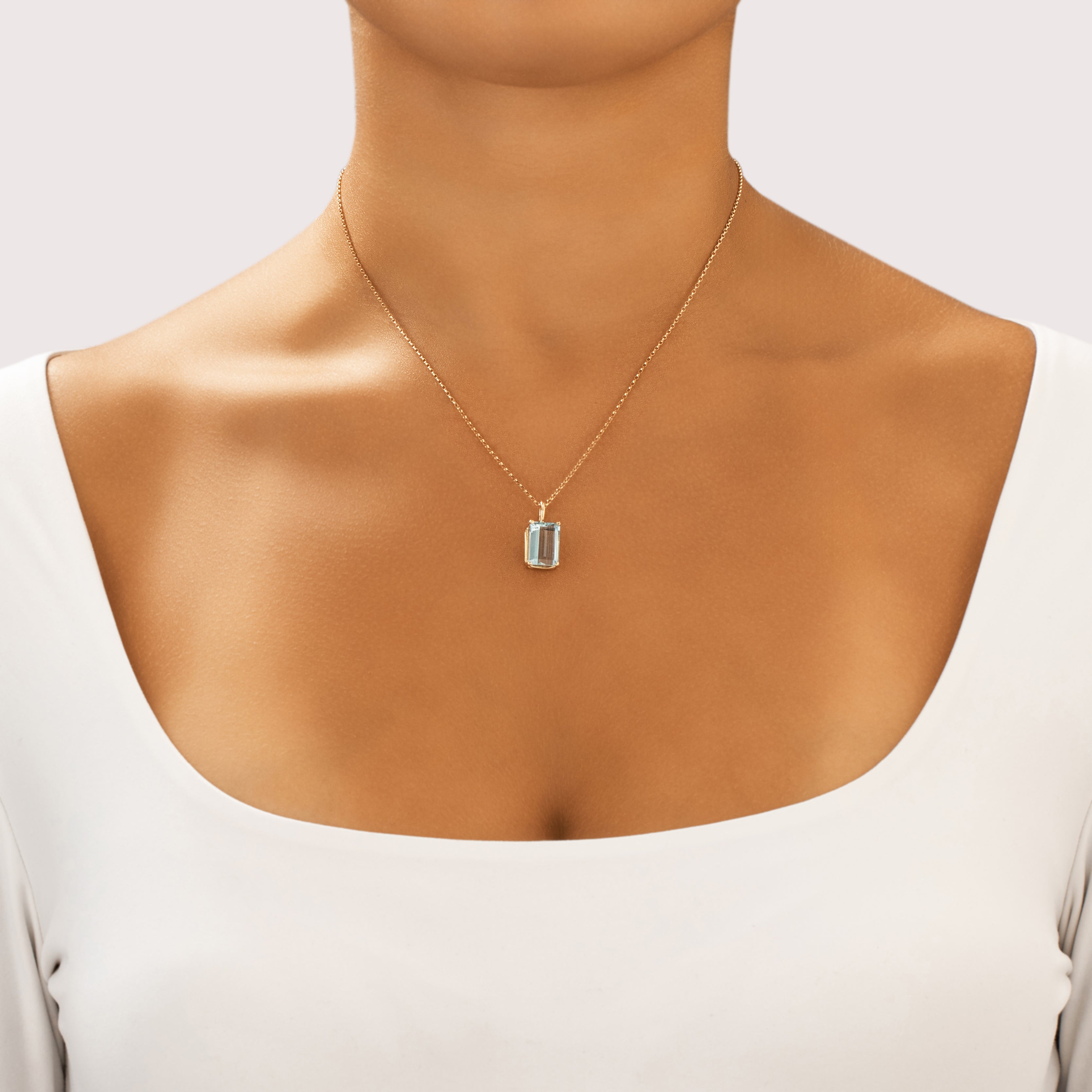 Vintage 14k Yellow Gold 3.59ct Aquamarine Elegant Step-Cut Pendant - On model view