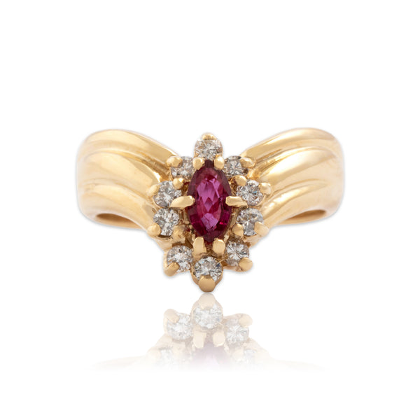 Vintage 14k Yellow Gold Ruby Diamond Superb Ribbed Shoulder Chevron Ring 6.00