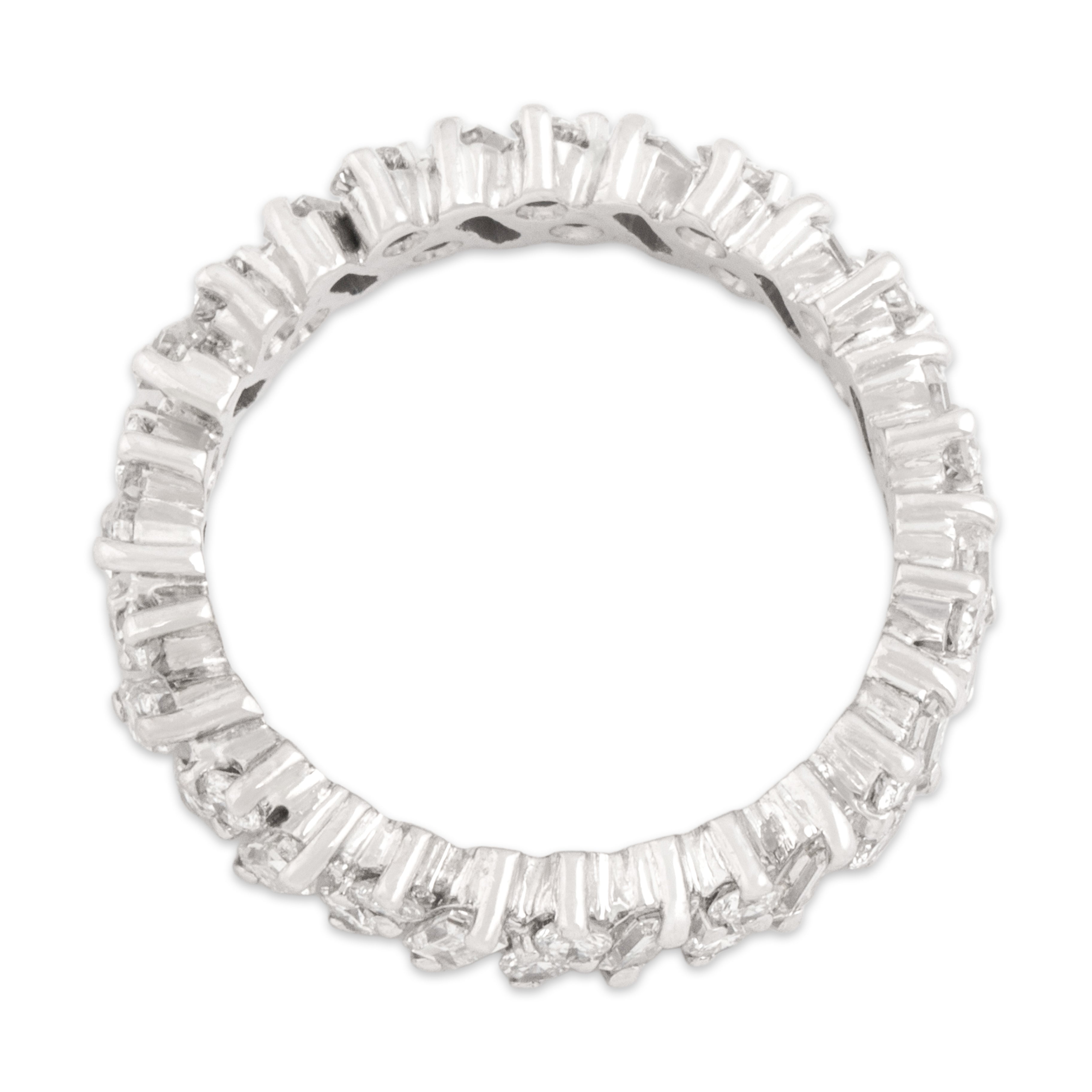Estate 14k White Gold 1.25cttw Diamond Dazzling Alternating Baguette Round Eternity Band Ring - detail view #1