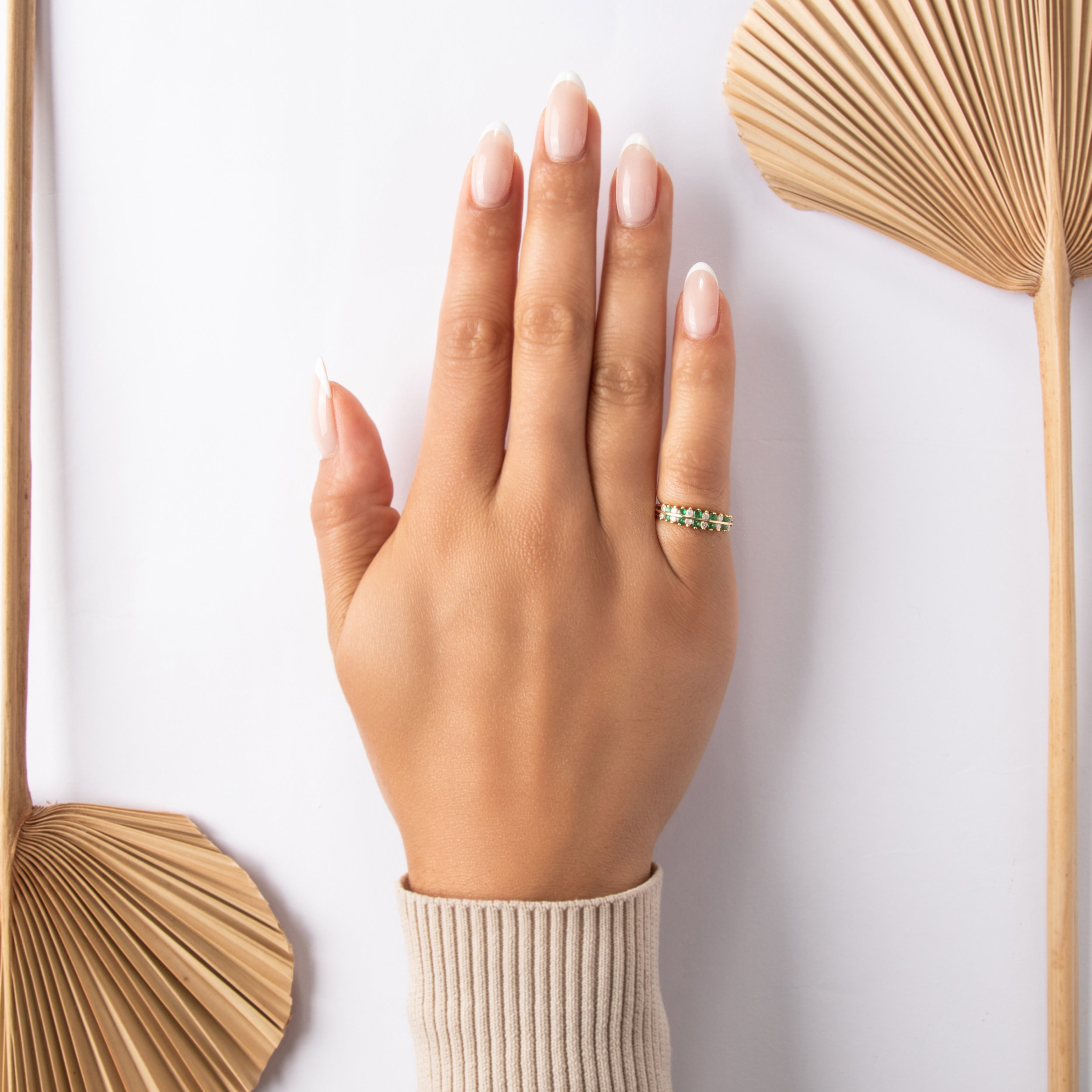 Vintage 14k Yellow Gold [Custom Carat] Alternating Evergreen Line Ring - On model view