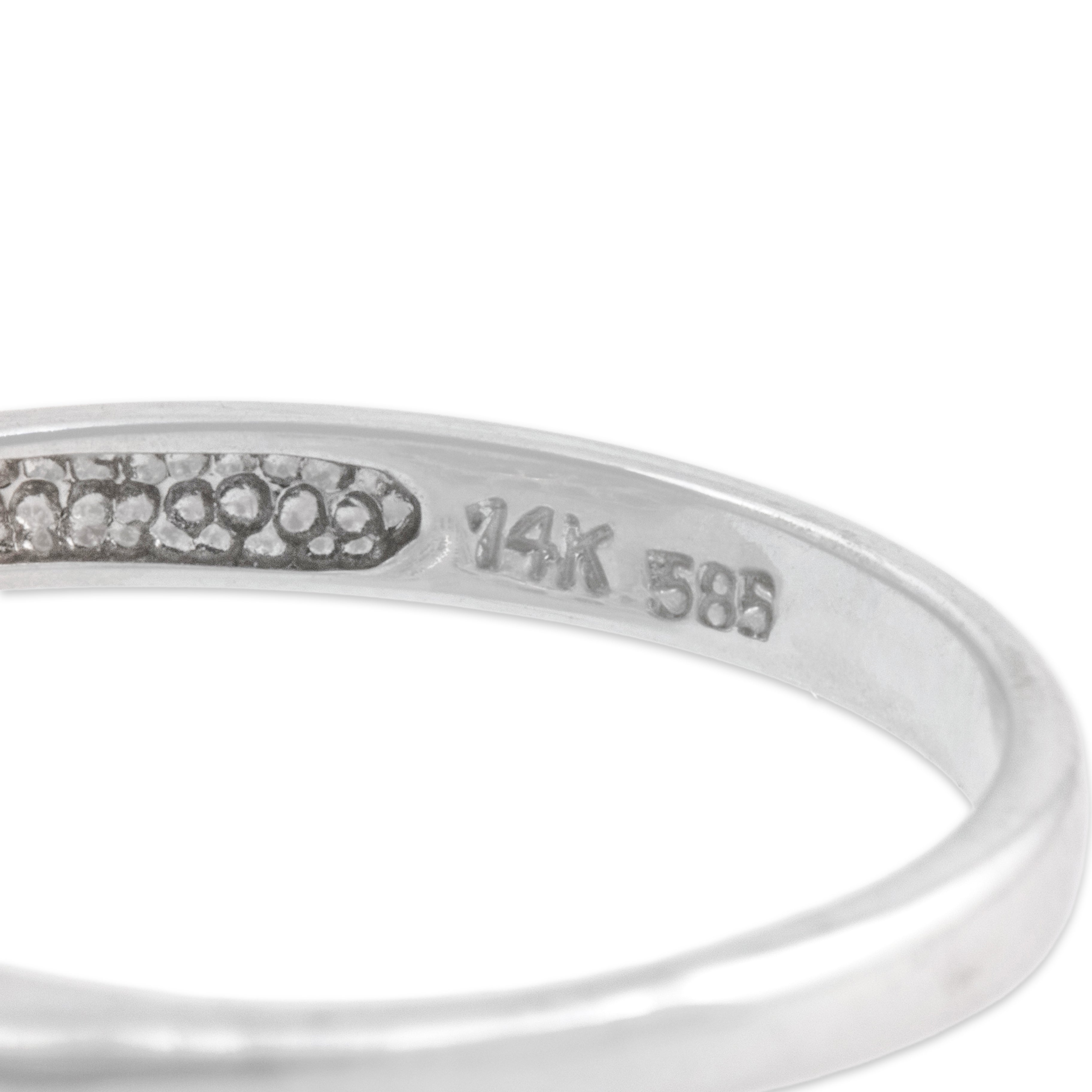 Vintage 14k White Gold 1.28cttw Amethyst Vibrant Purple Bombé Cocktail Ring - Hallmark view