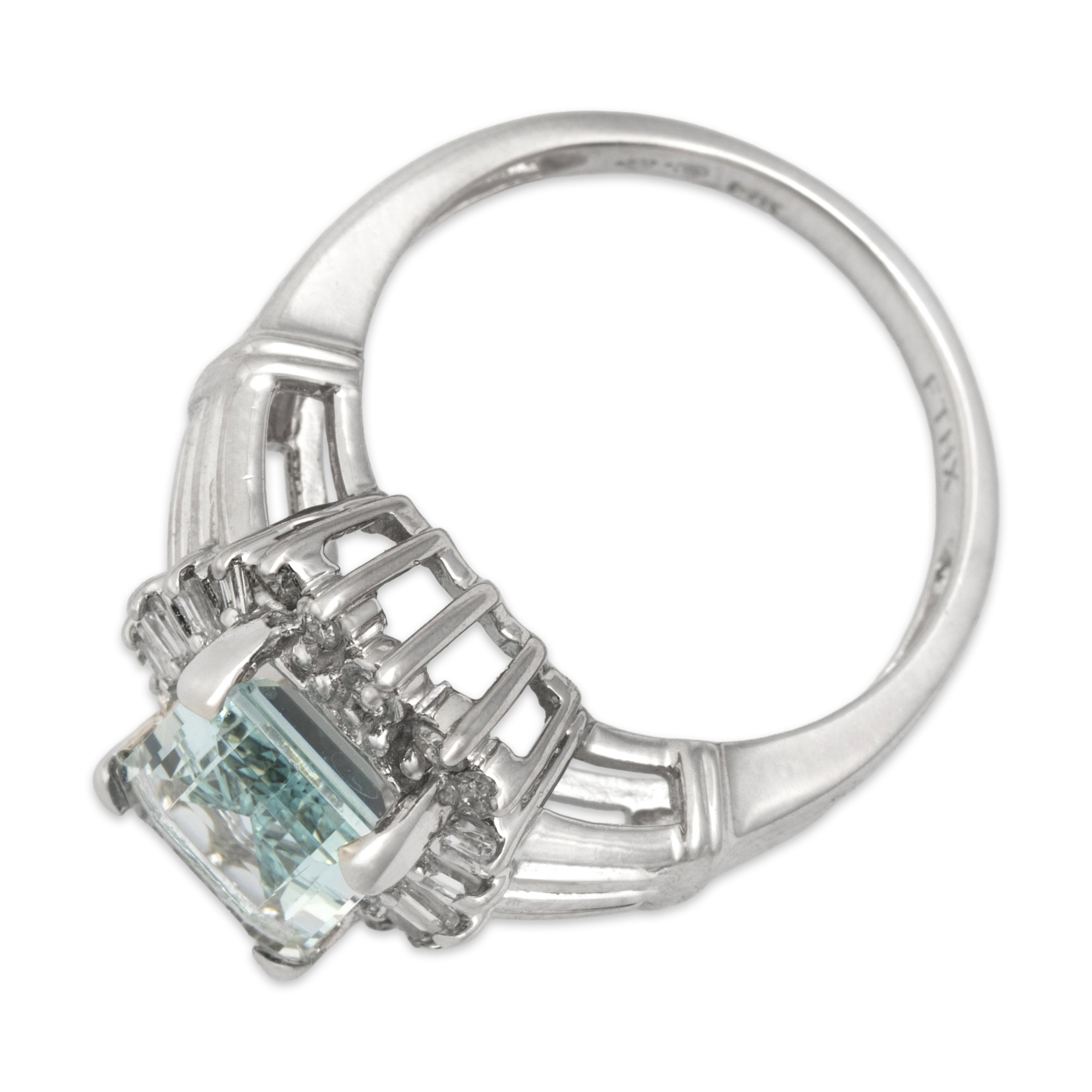 Vintage 14k White Gold Aquamarine Diamond Accentuated Halo Ring - Overall view