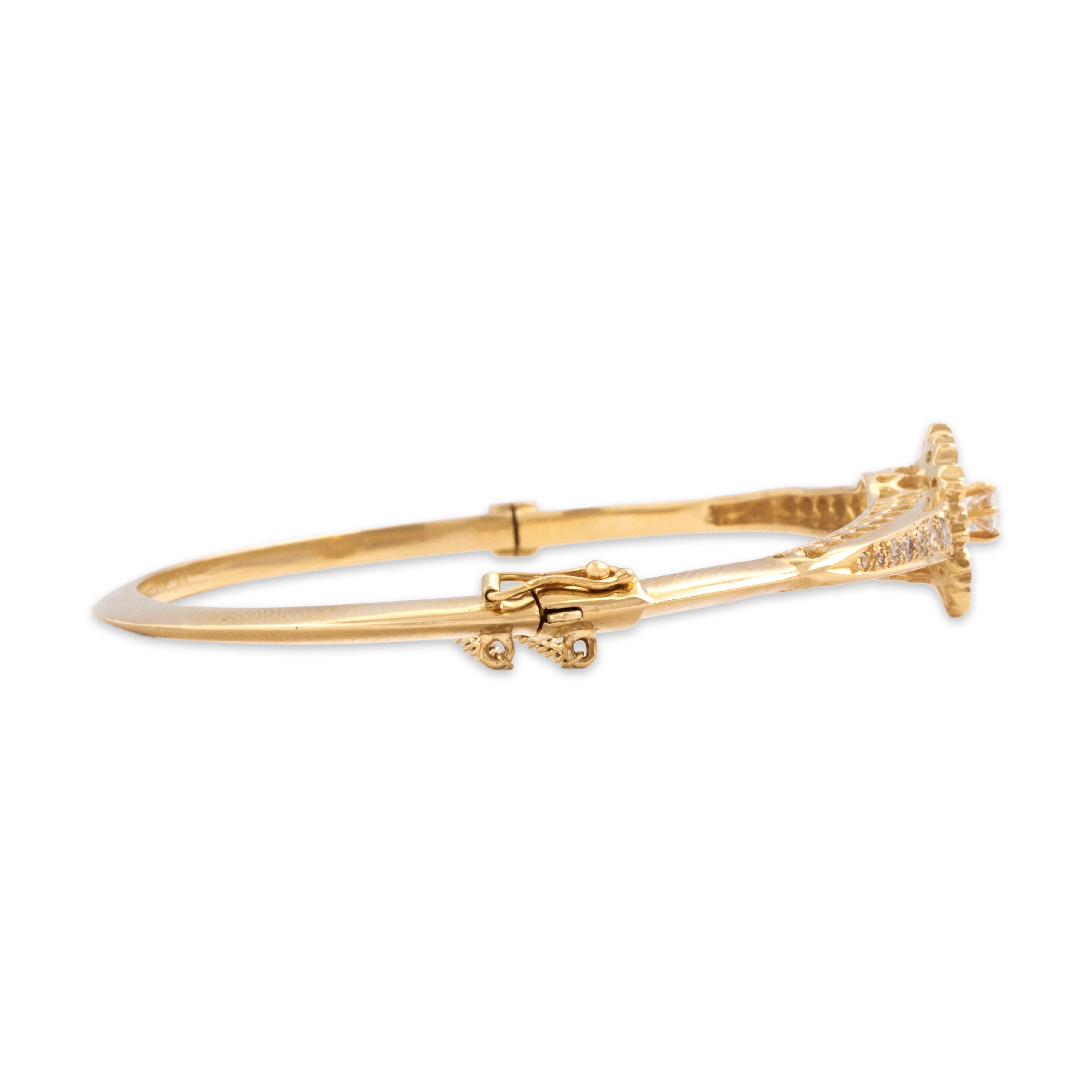 Vintage 14k Yellow Gold .71cttw Diamond Glittering Daisy Bangle Bracelet - Side view
