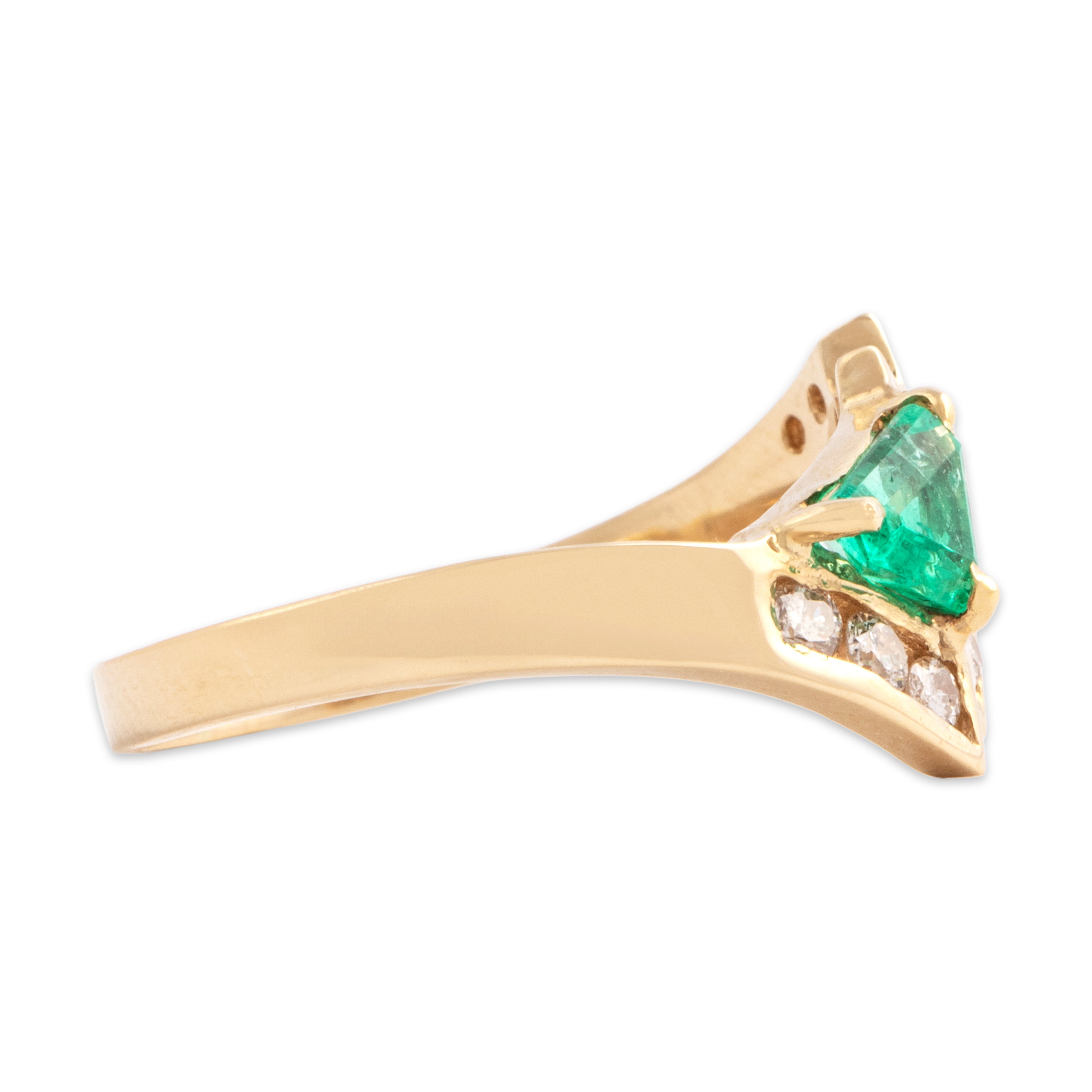 Vintage 14k Yellow Gold Emerald Diamond Sleek Triangle Channel Ring - Side view