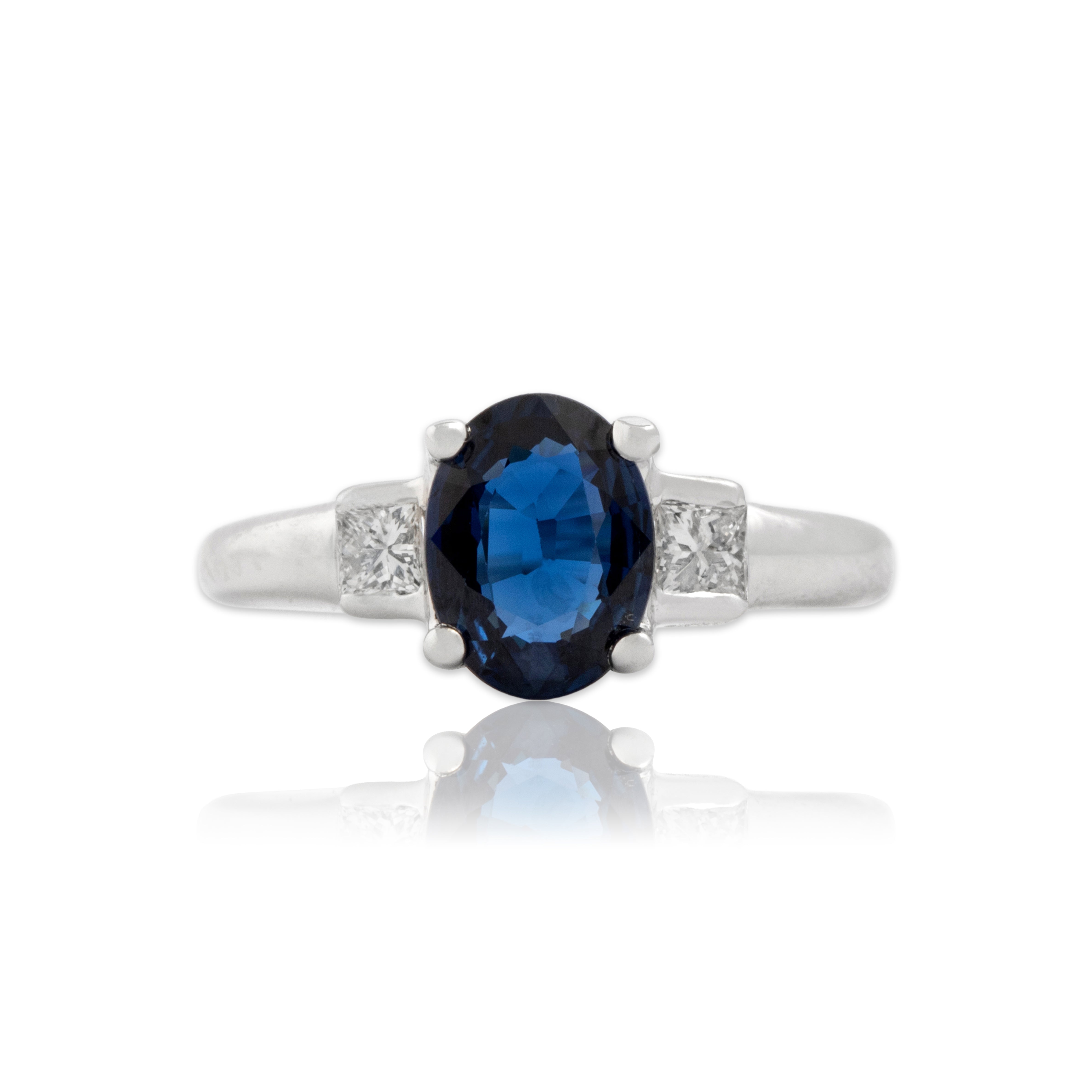 Vintage 18k White Gold 1.14ct Blue Sapphire Diamond Refined Classic Trio Ring - Close-up view