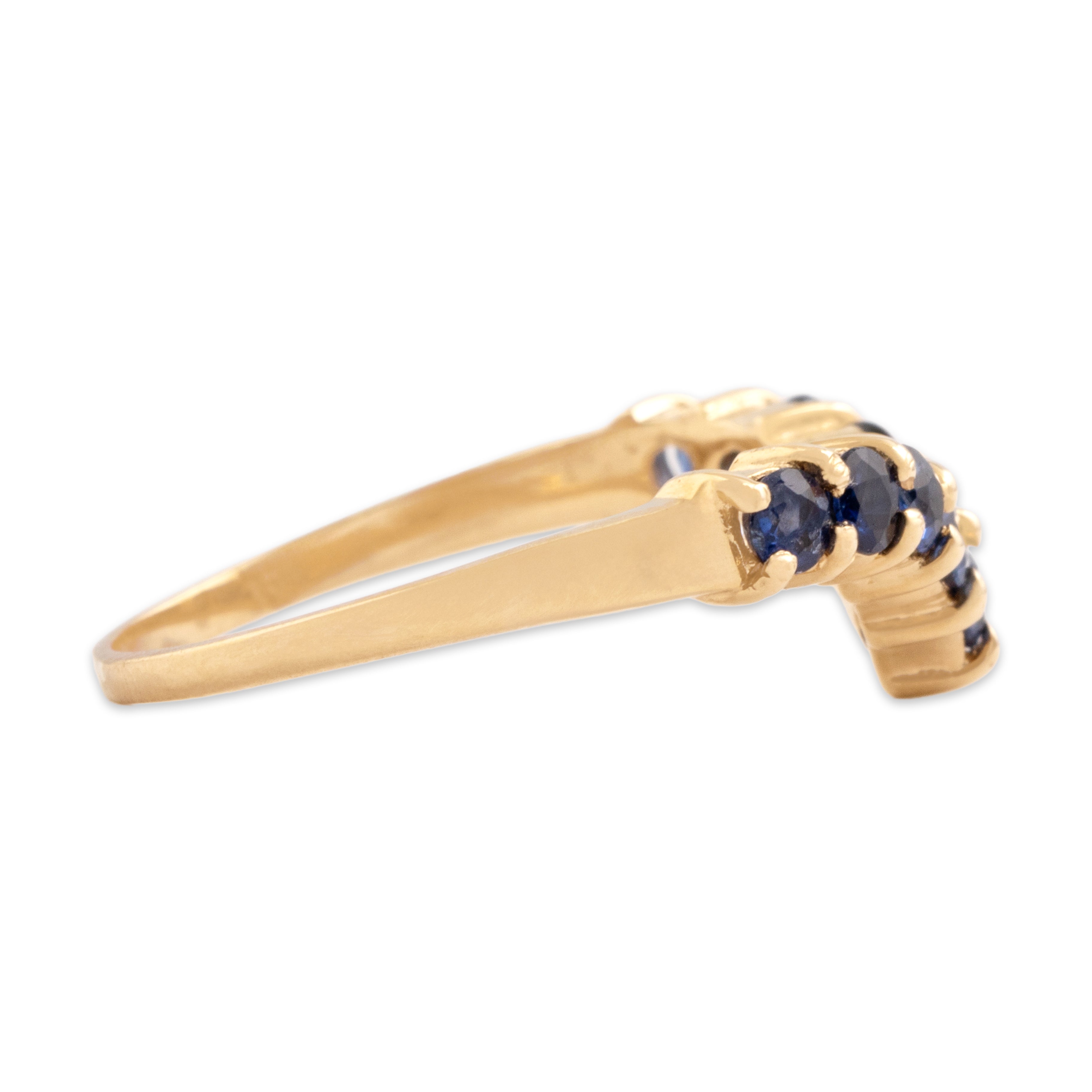 Vintage 14k Yellow Gold Blue Sapphire Chevron Line Ring - Side view