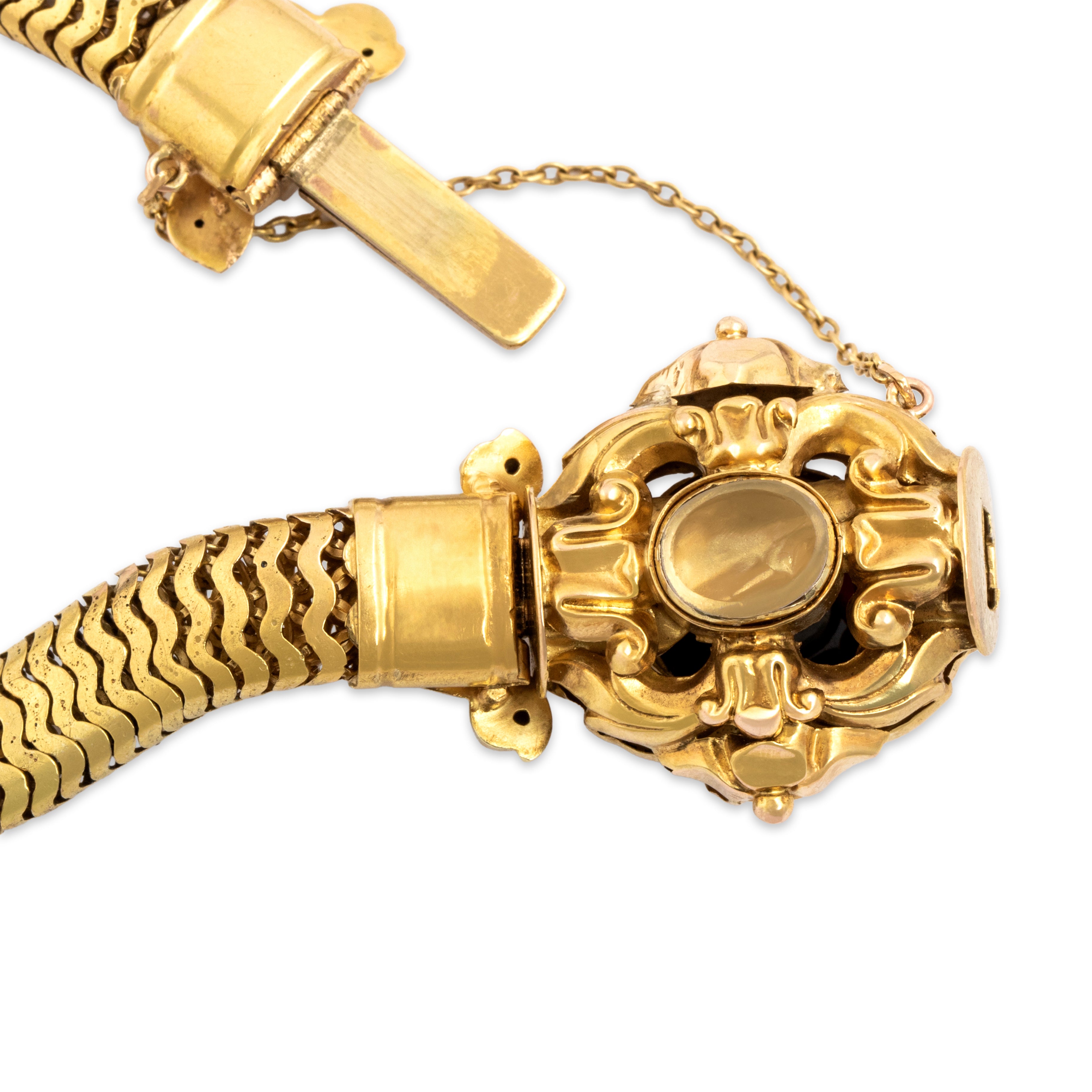 Antique Victorian Heavy 18k Yellow Gold & 14k Yellow Gold 4.9cttw Garnet Incredible Flourishing Cabochon Snake Link Bracelet - clasp view