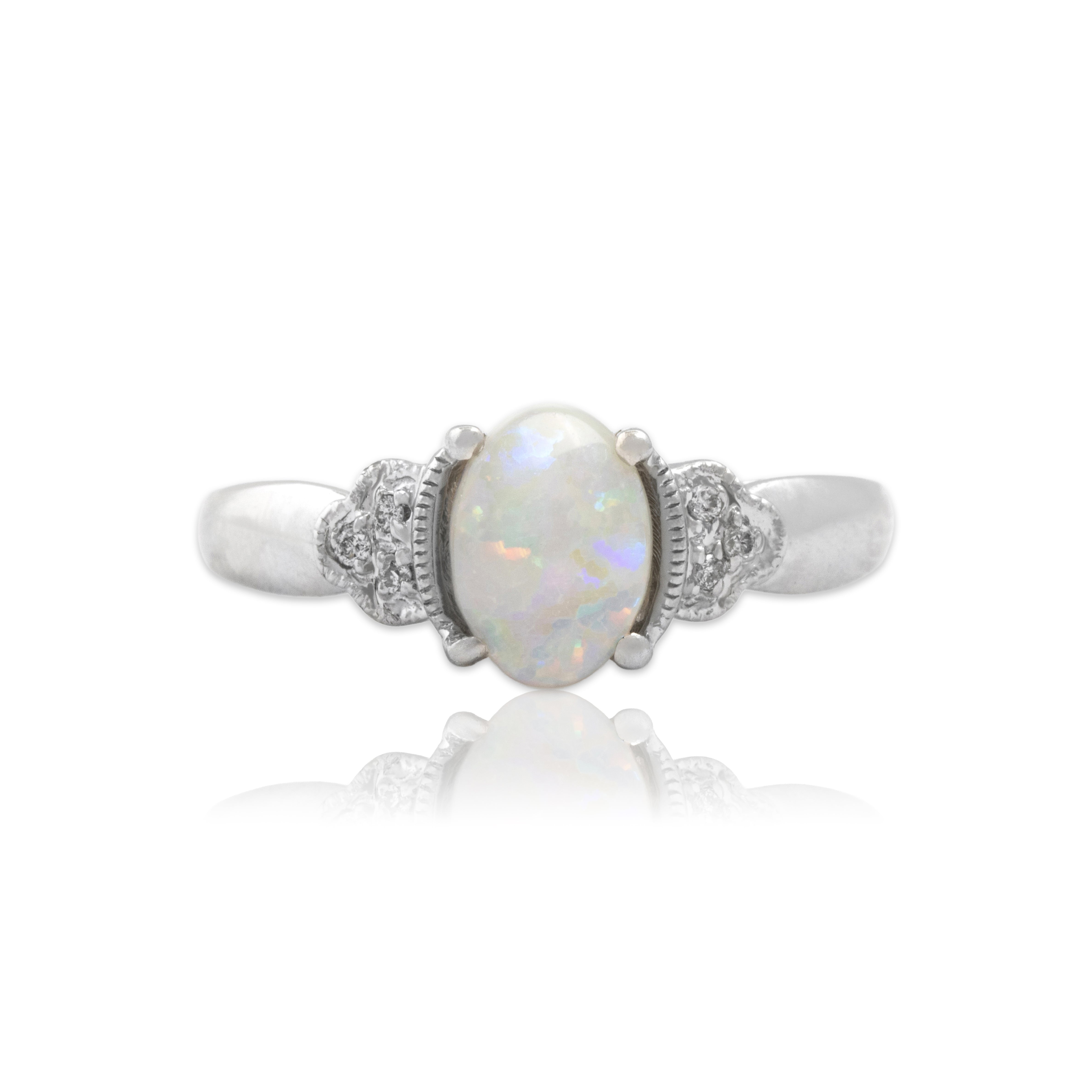 Vintage 14k White Gold .62ct Opal Diamond Pretty Decorated Shoulder Ring - Close-up view