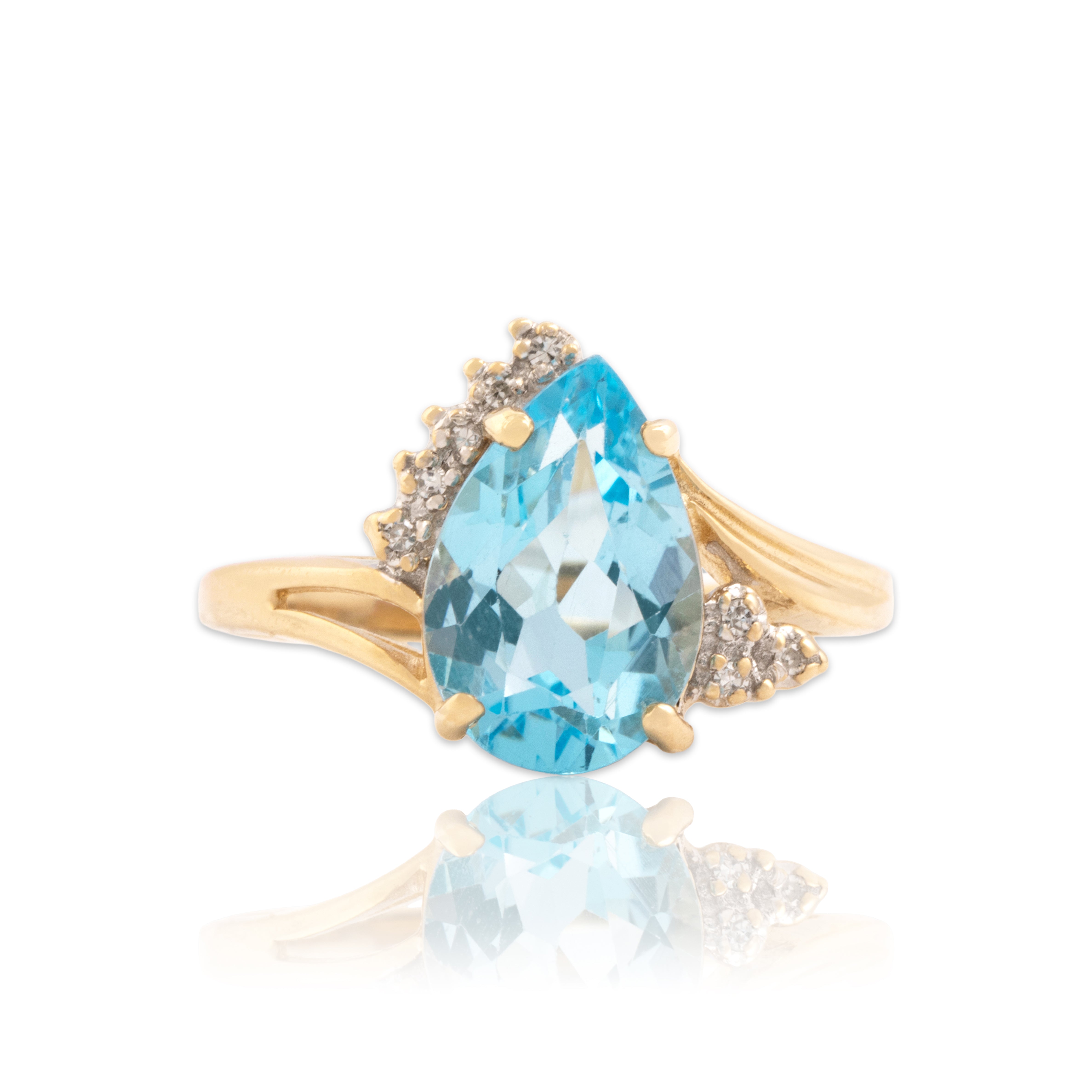 Vintage 14k Yellow Gold 3.15ct Blue Topaz Diamond Bright Accented Pear Ring - Close-up view