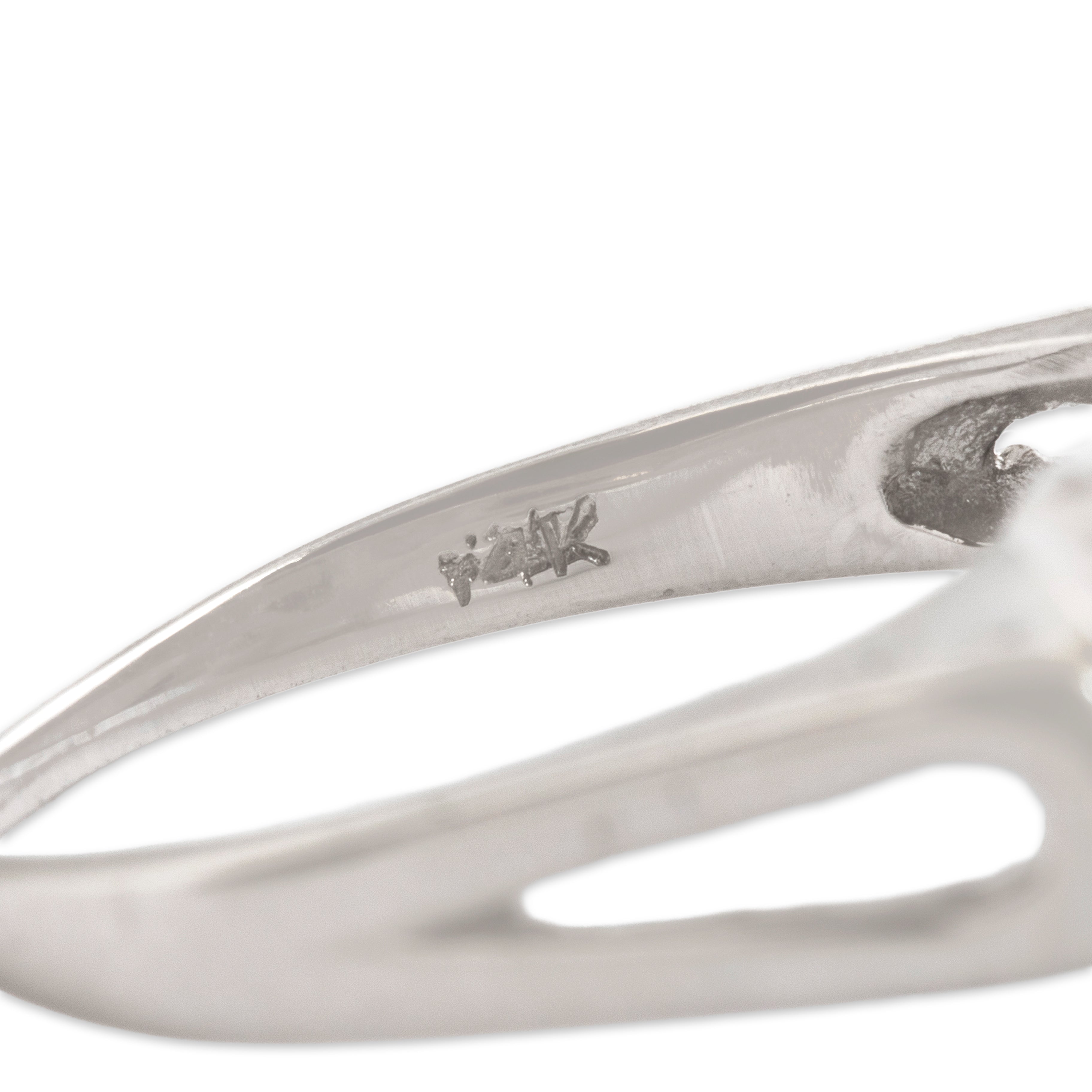 Vintage 14k White Gold Aquamarine Diamond Glamorous Flashing Pool Large Cocktail Ring - Hallmark view