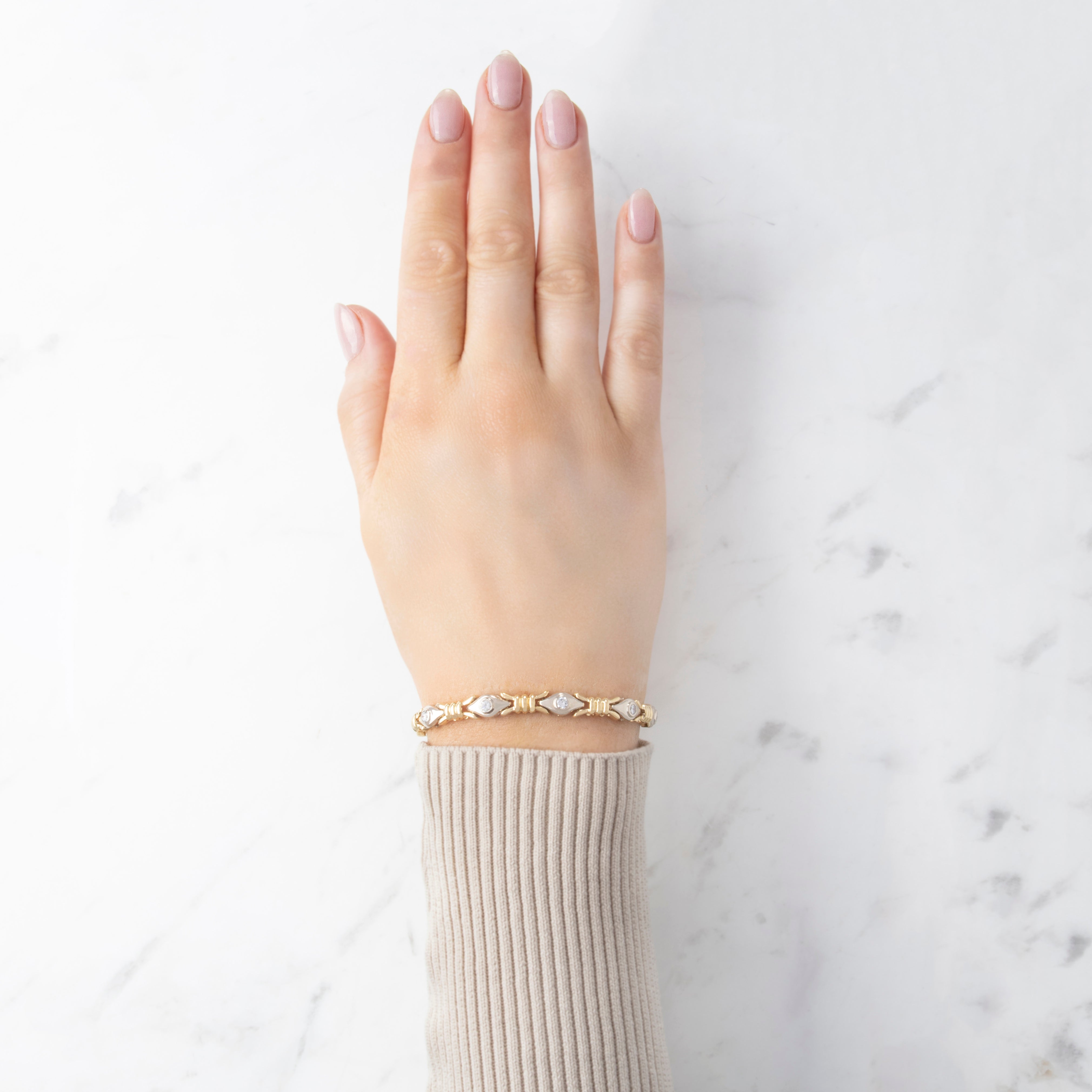 Vintage 18k Yellow & White Gold 1.04ct Diamond Link Bracelet - On model view