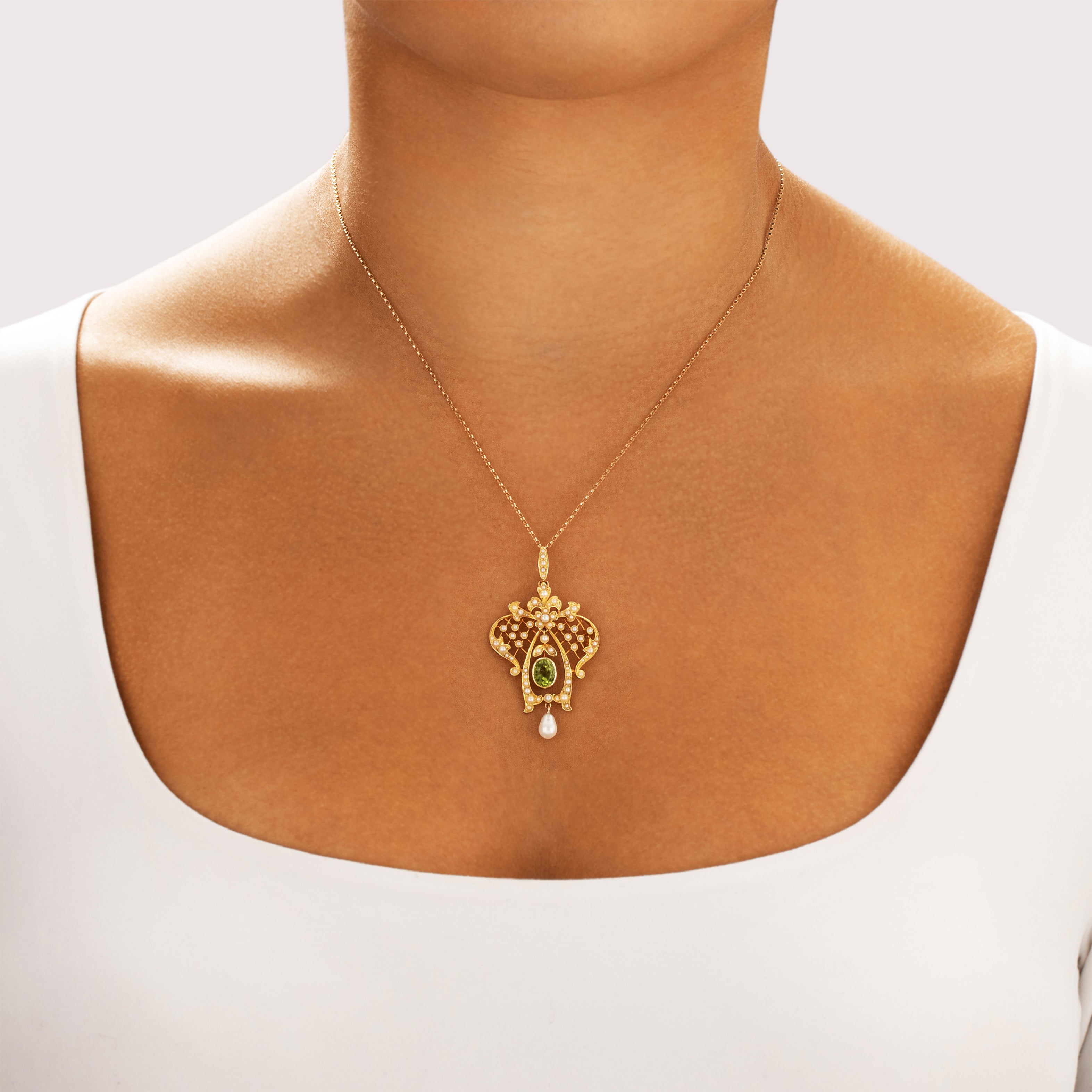 Antique Victorian Large 15k Yellow Gold & 14k Rose Gold 1.33ct Peridot Pearl Pendant