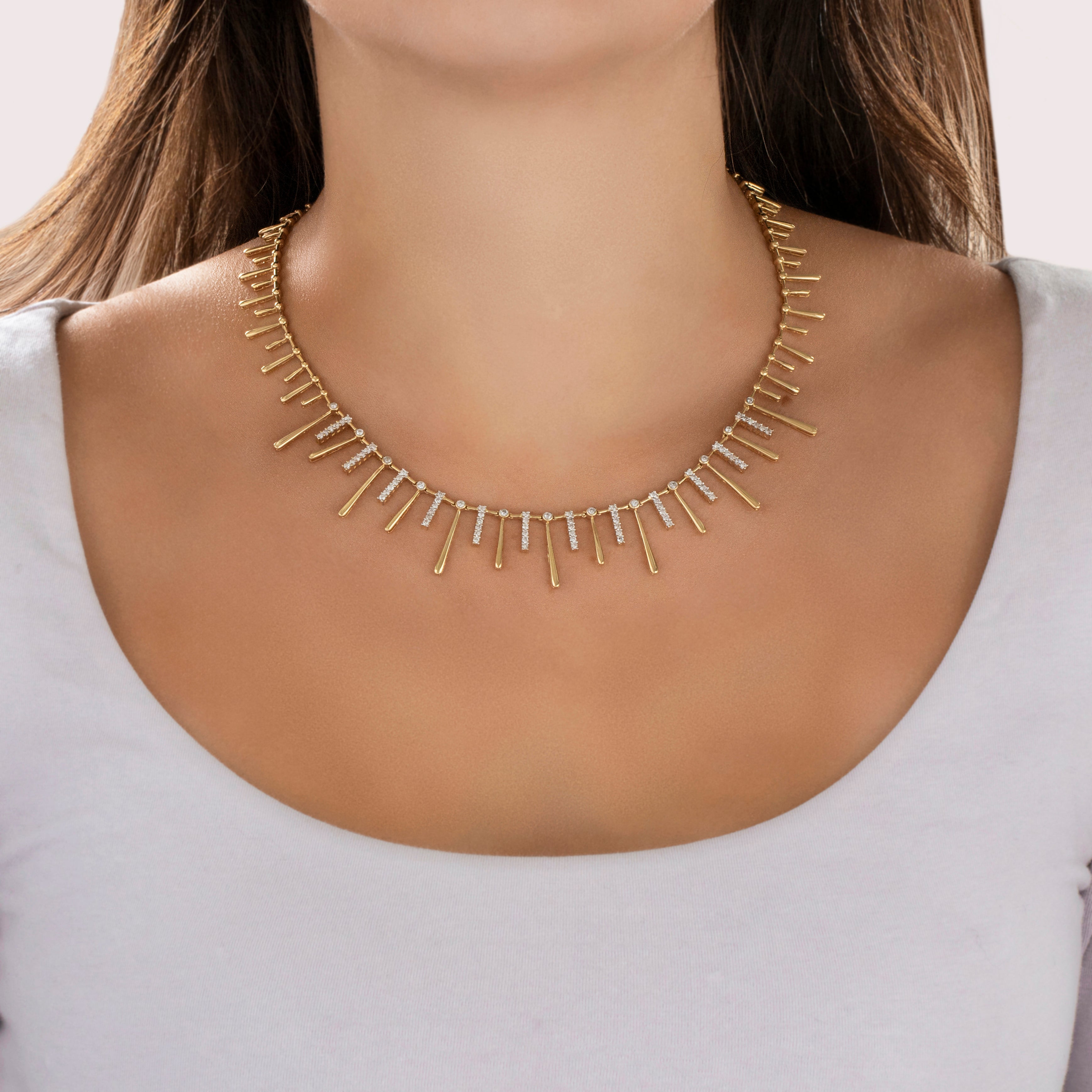 Vintage 14k Yellow Gold 1.31cttw Diamond Fringe Collar Statement Necklace - On model view
