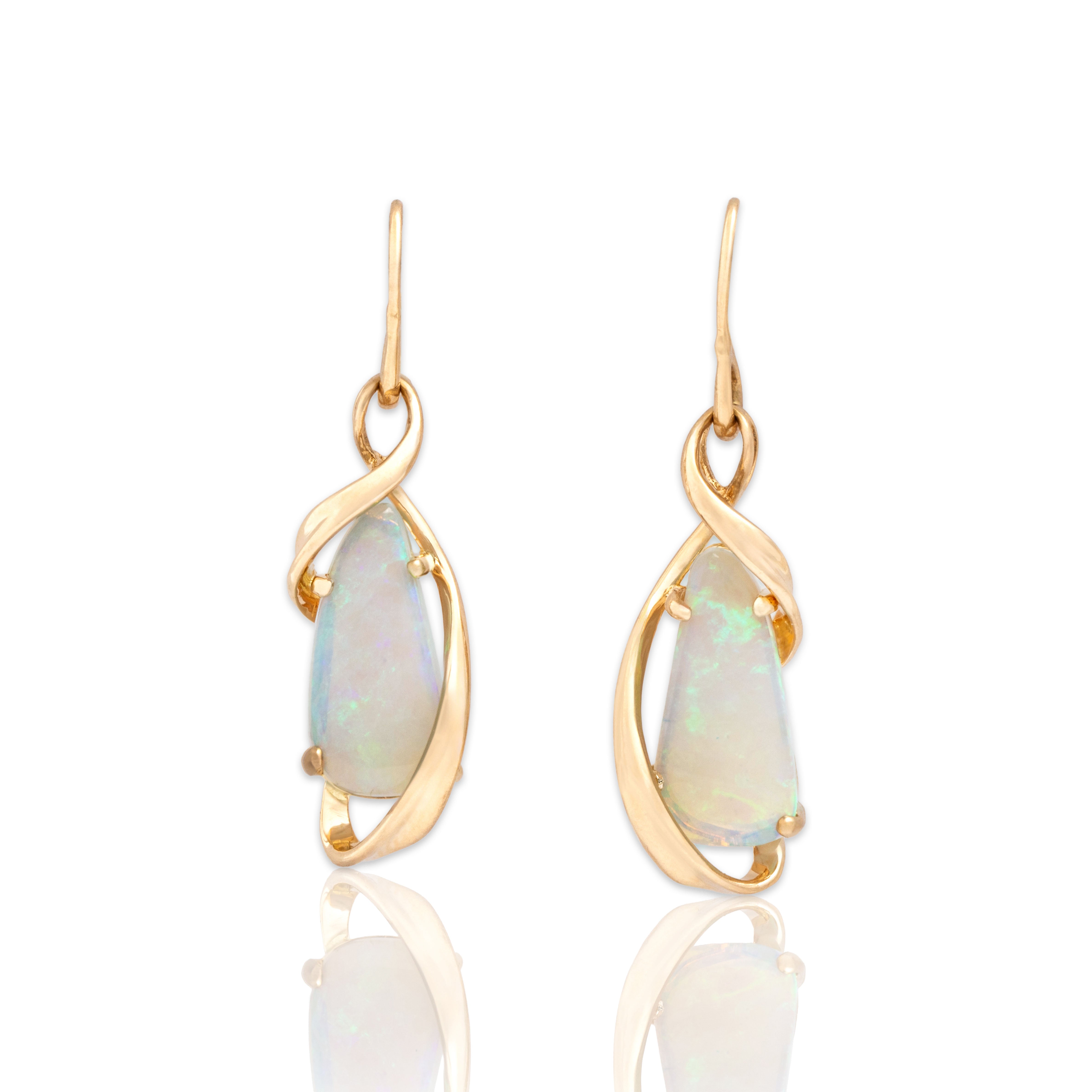 Vintage 14k Yellow Gold 4.46cttw Opal Stunning Iridescent Ribbon Dangle Earrings