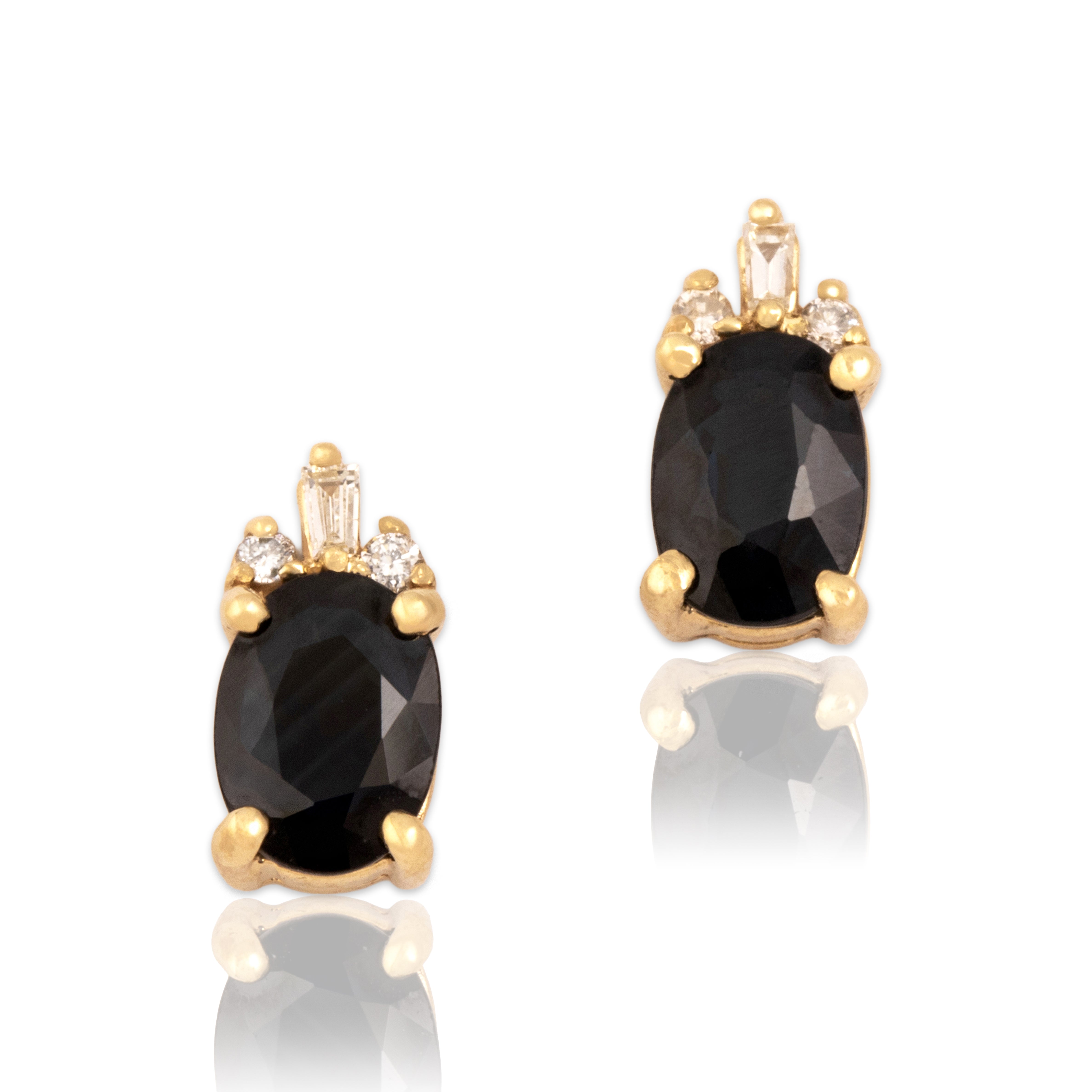 Vintage 14k Yellow Gold 1.39cttw Blue Sapphire Diamond Elegant Baguette Accent Stud Earrings - Close-up view