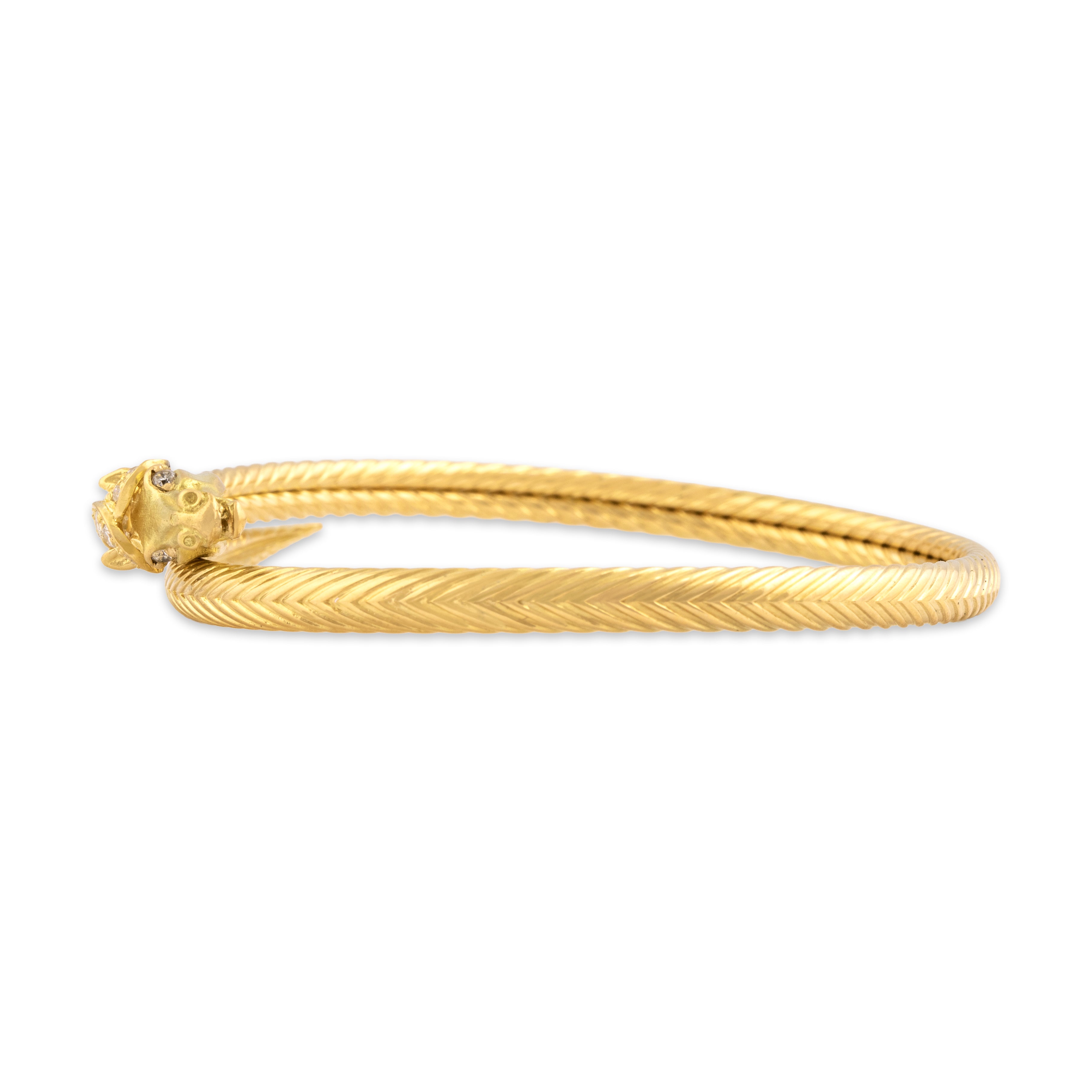 Vintage French 18k Yellow Gold Diamond Superb Horse Head Ribbed Wrap-Around Bracelet - Side view