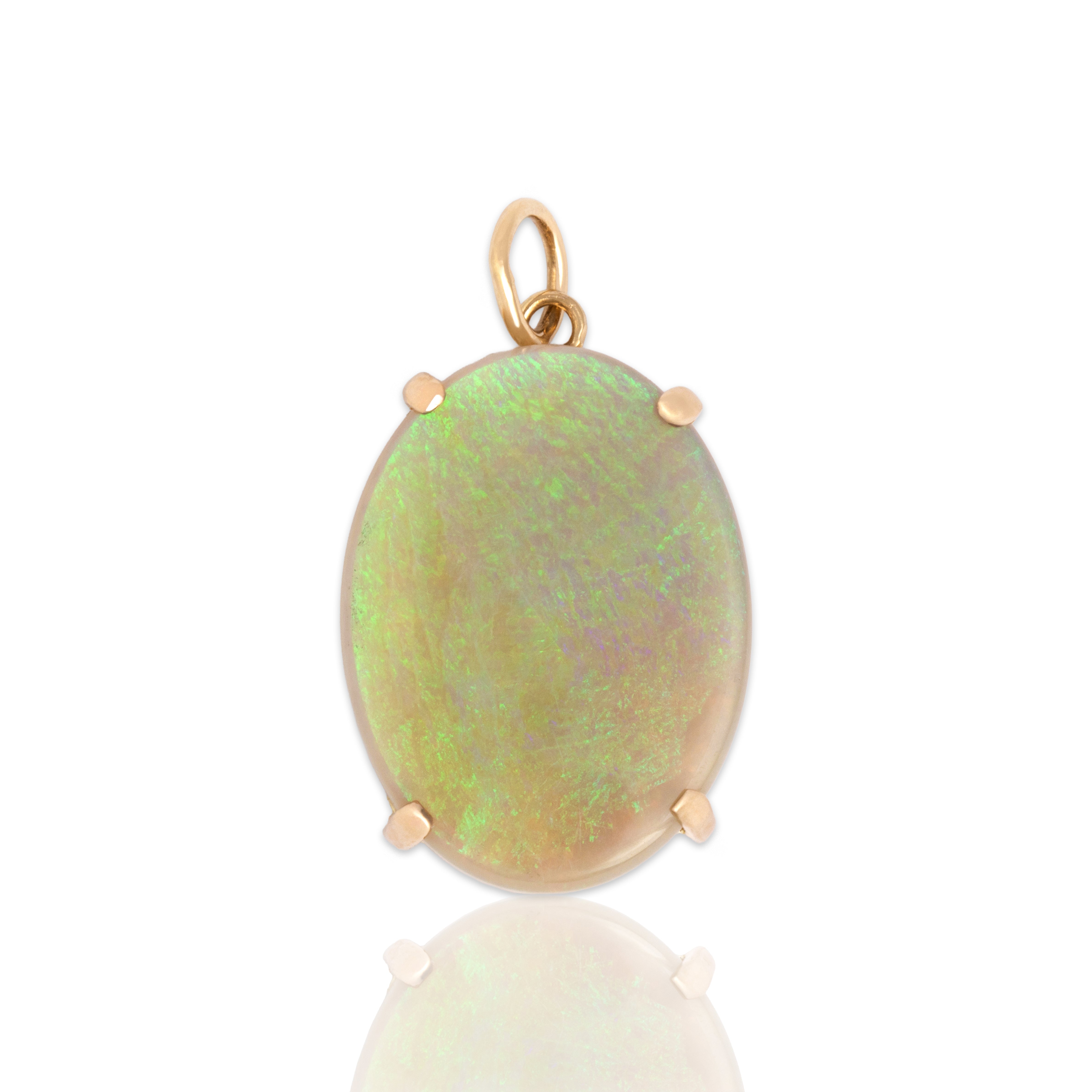 Vintage 14k Yellow Gold 10.32ct Opal Mesmerizing Iridescent Oval Pendant - Close-up view