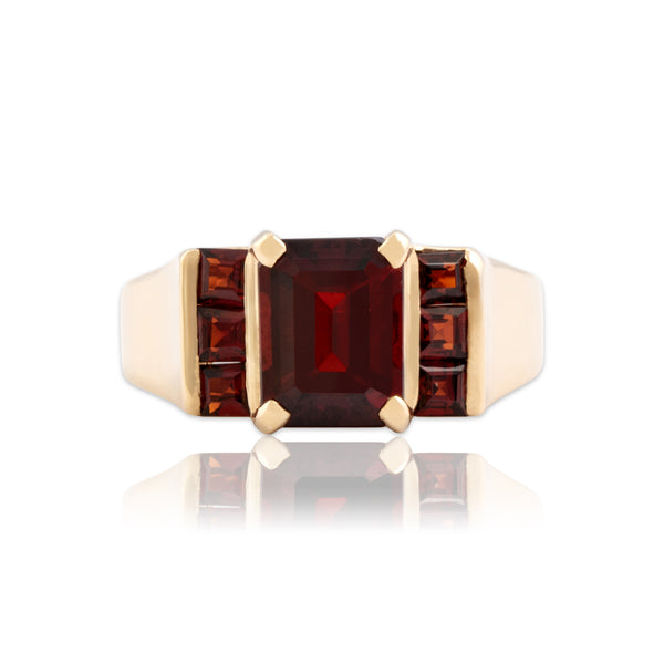 Vintage 10k Yellow Gold 3.17cttw Garnet Crimson Channel Shoulder Ring 8.00