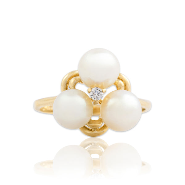 Vintage 14k Yellow Gold Pearl Diamond Luminous Trefoil Ring 6.25