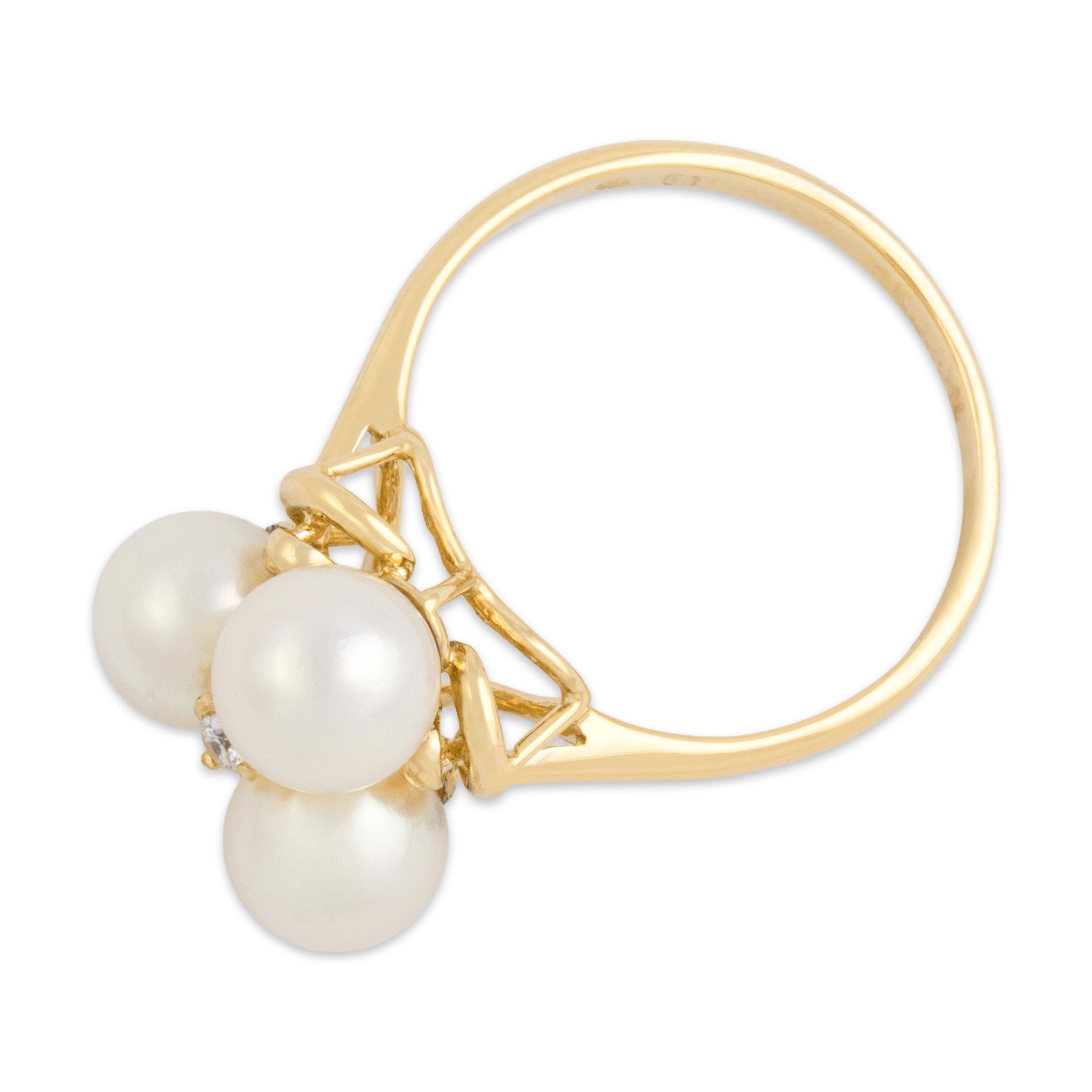Vintage 14k Yellow Gold Pearl Diamond Luminous Trefoil Ring 6.25