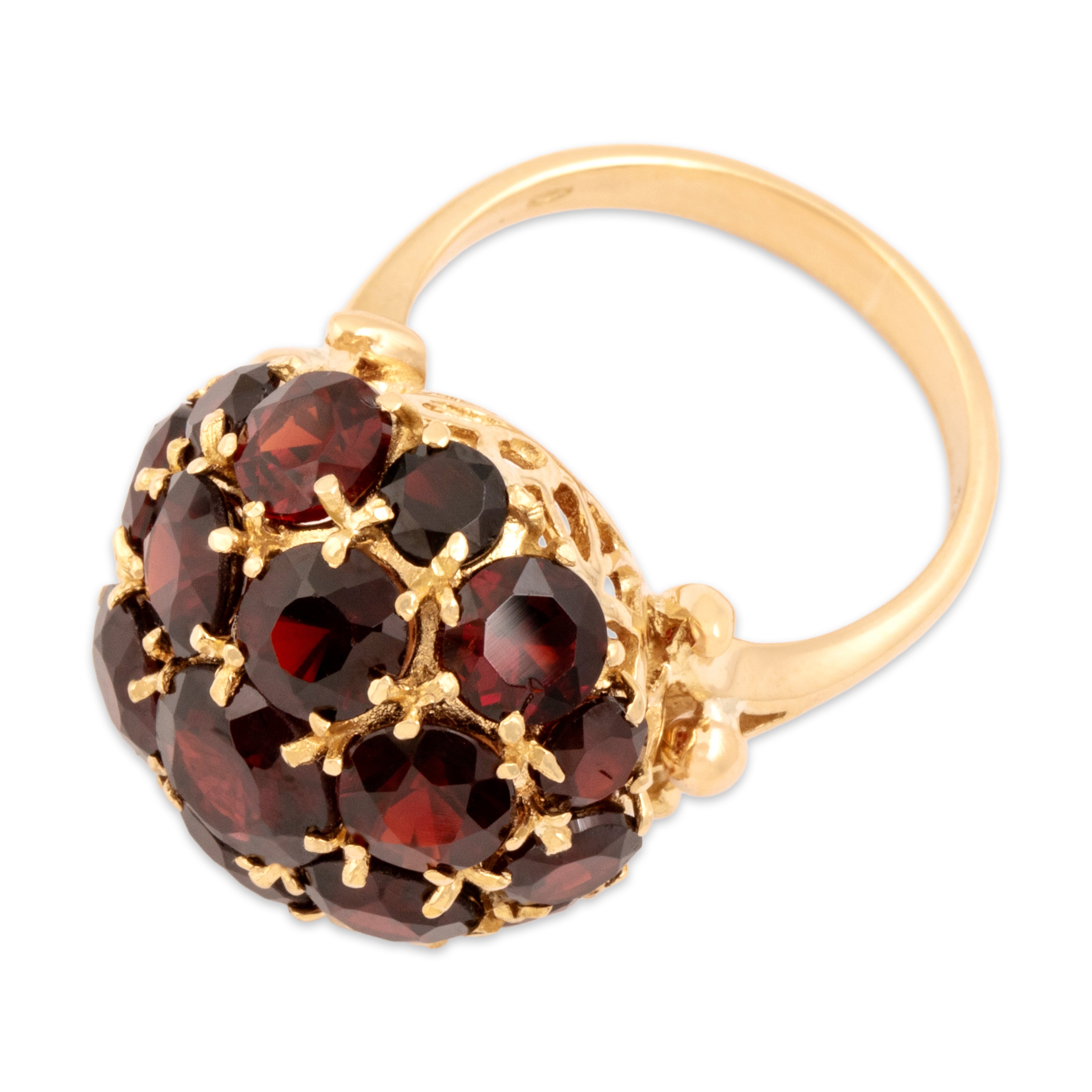 Vintage 18k Yellow Gold 6.8cttw Garnet Striking Scarlet Bubble Cocktail Ring - Overall view