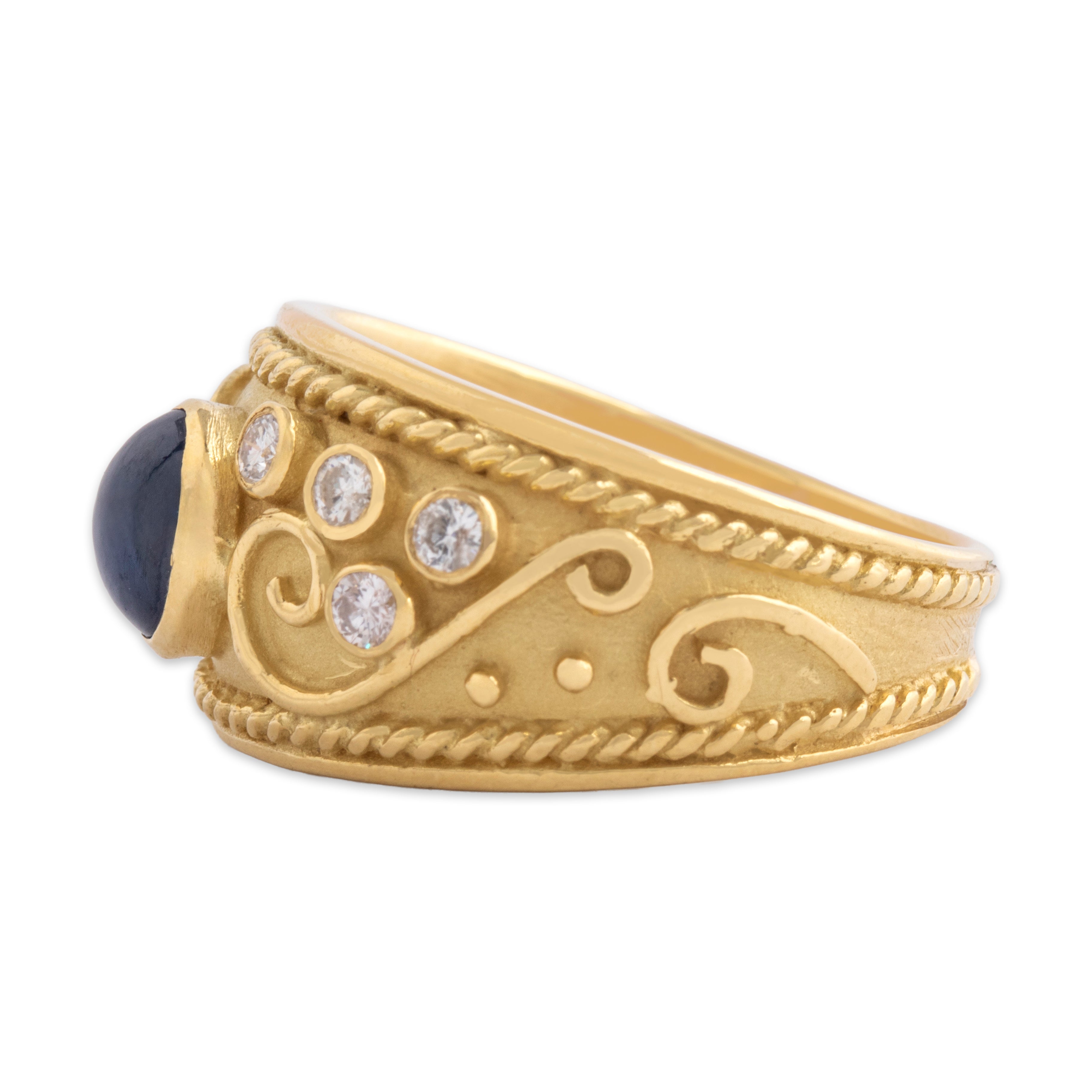 Vintage 18k Yellow Gold 1.33ct Blue Sapphire Diamond Stunning Wide Intricate Band Ring - Side view