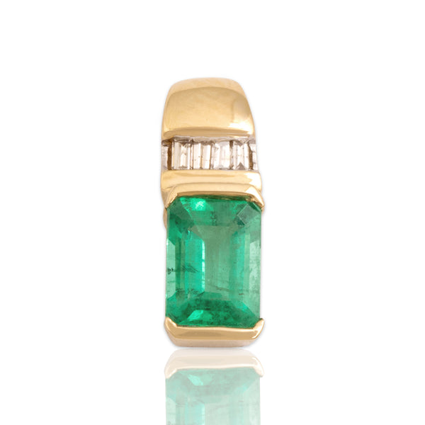 Vintage 14k Yellow Gold .86ct Emerald Diamond Elegant Baguette Accented Pendant