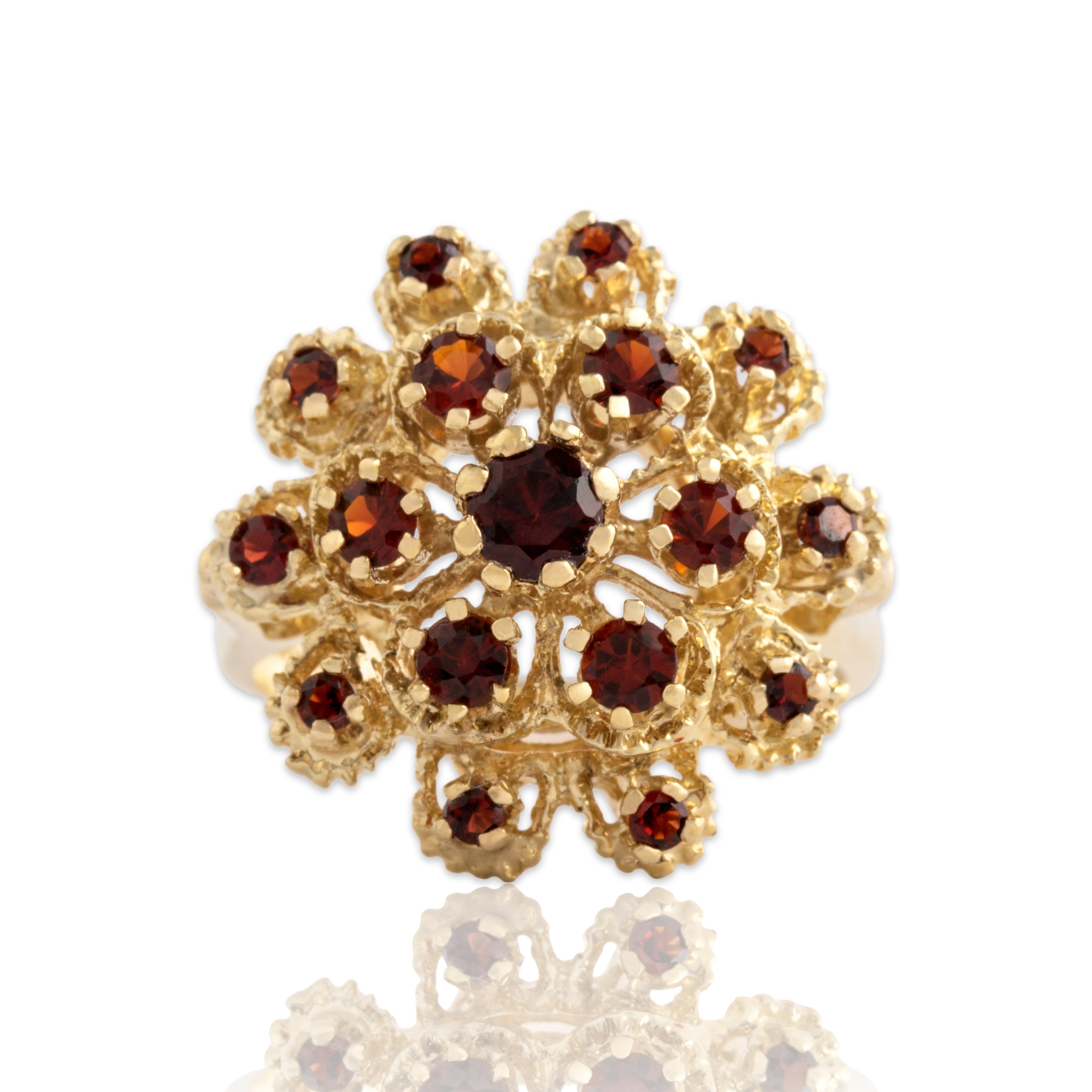 Vintage Stern & Stern 14k Yellow Gold .65cttw Garnet Bold Layered Floriform Ring 6.25