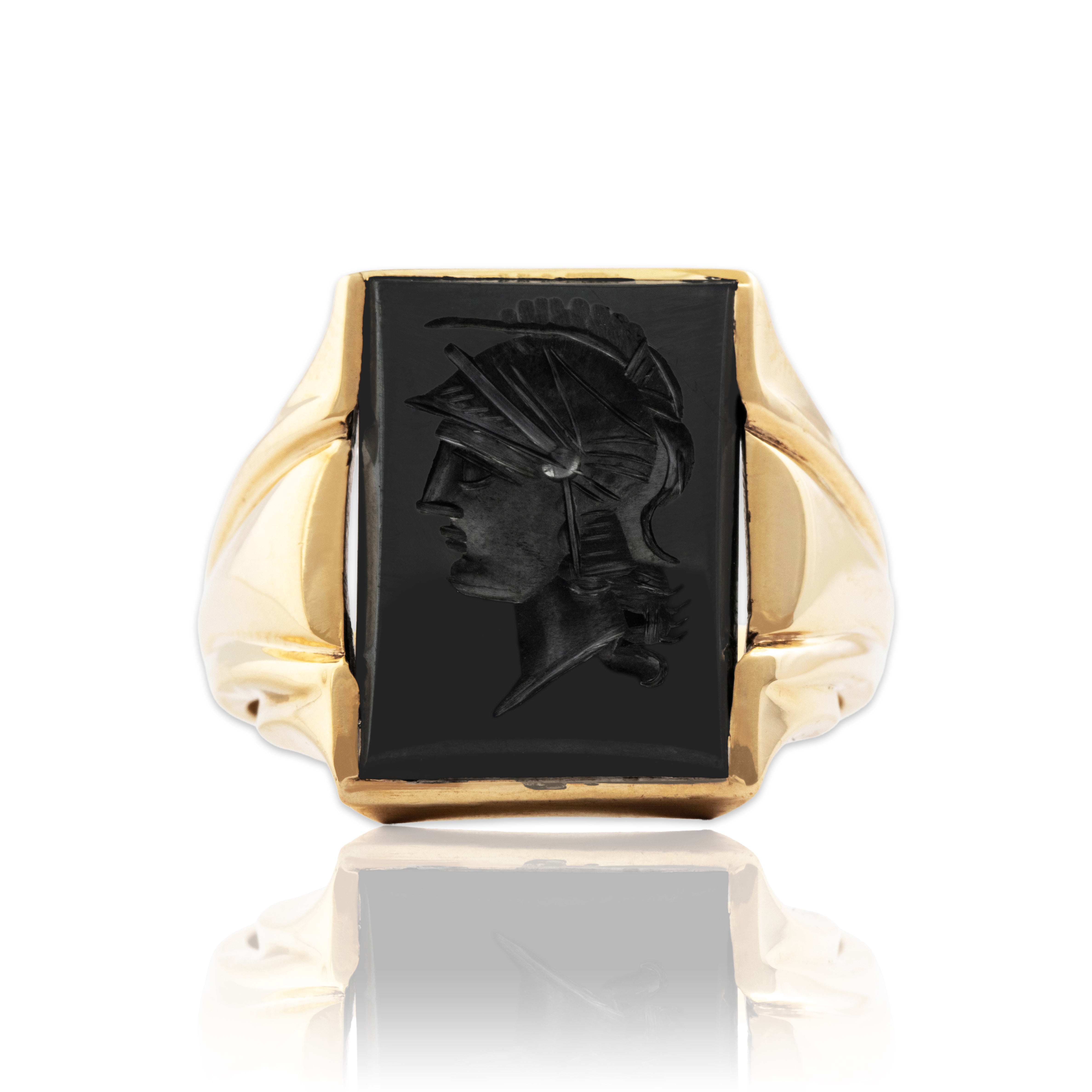 Vintage Heavy 10k Yellow Gold 9.69ct Hematite Intaglio Soldier Signet Ring 11.00