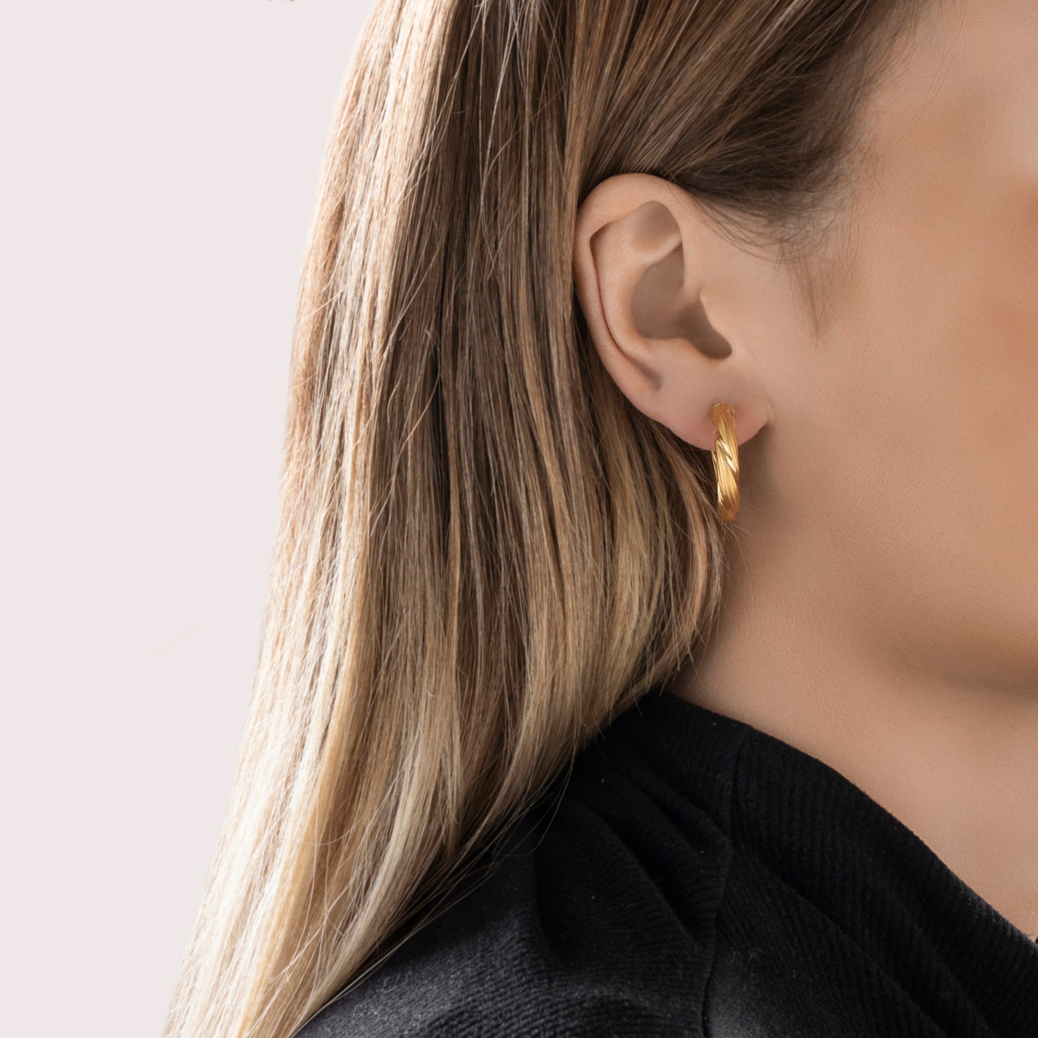 Vintage Italian 18k Yellow Gold Bold Twisted Rope Hoop Earrings - On model view