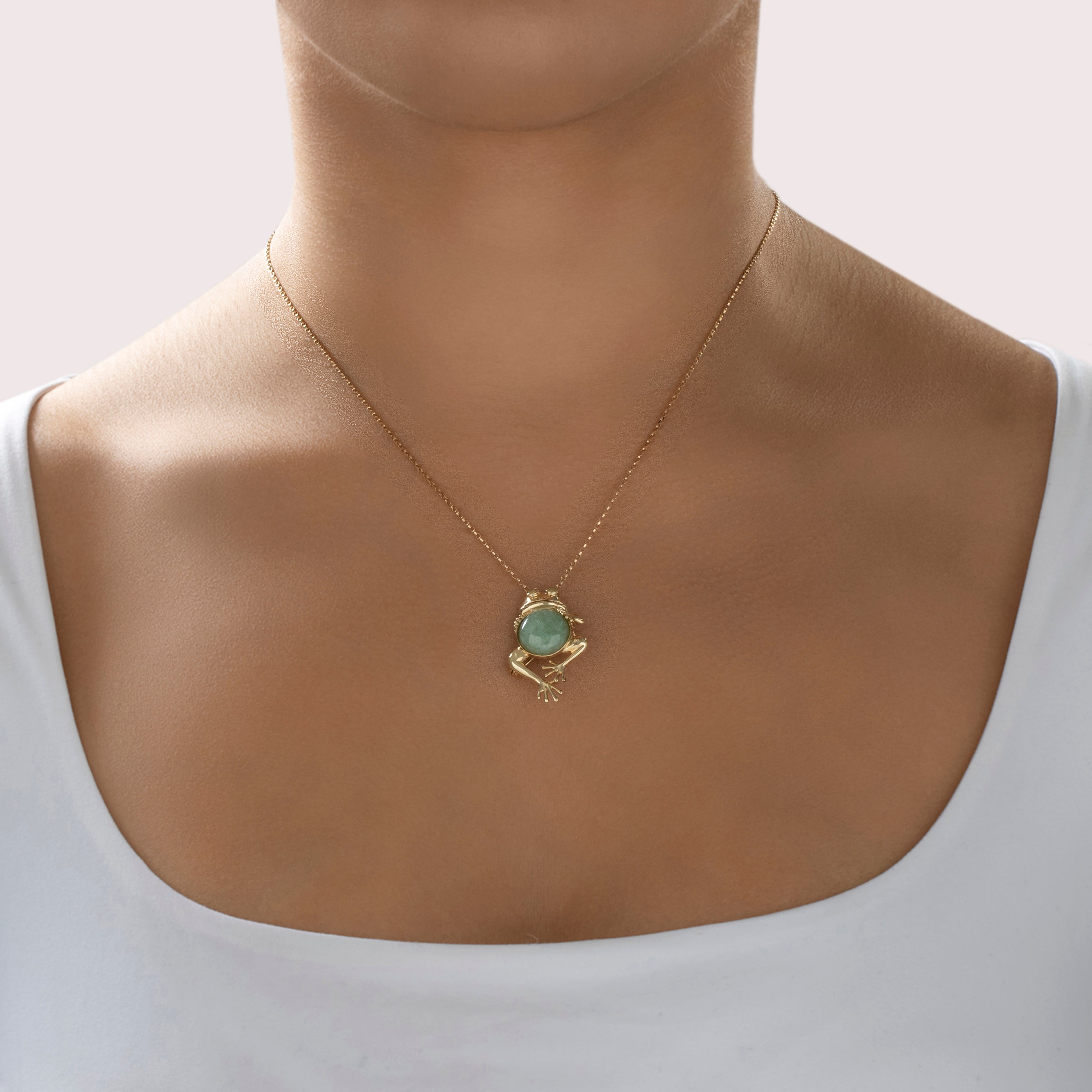 Vintage 10k Yellow Gold Jade Peridot Whimsical Friendly Frog Pin / Pendant - On model view