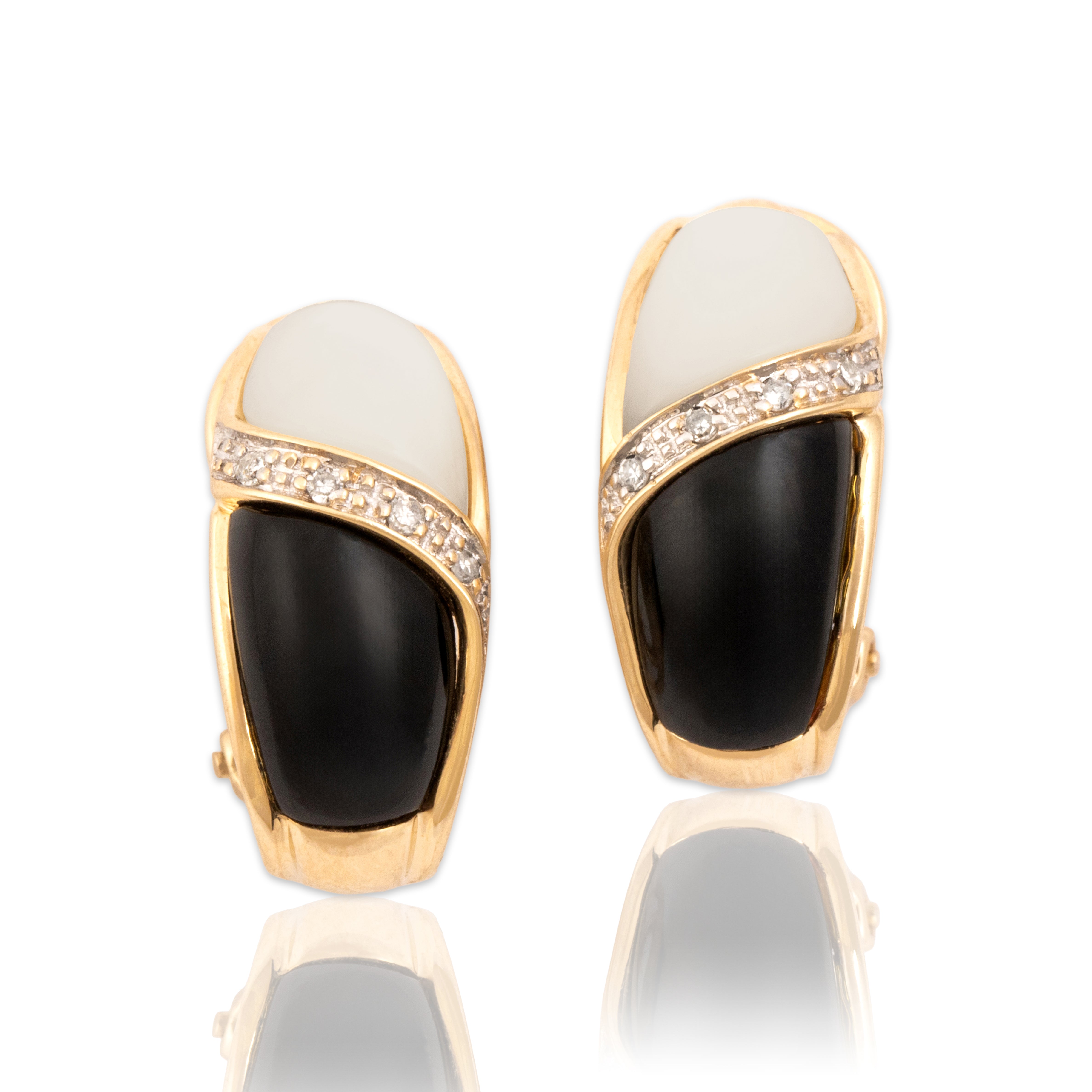Vintage 14k Yellow Gold Mother Of Pearl Onyx Diamond Sparkling Omega-Back Earrings