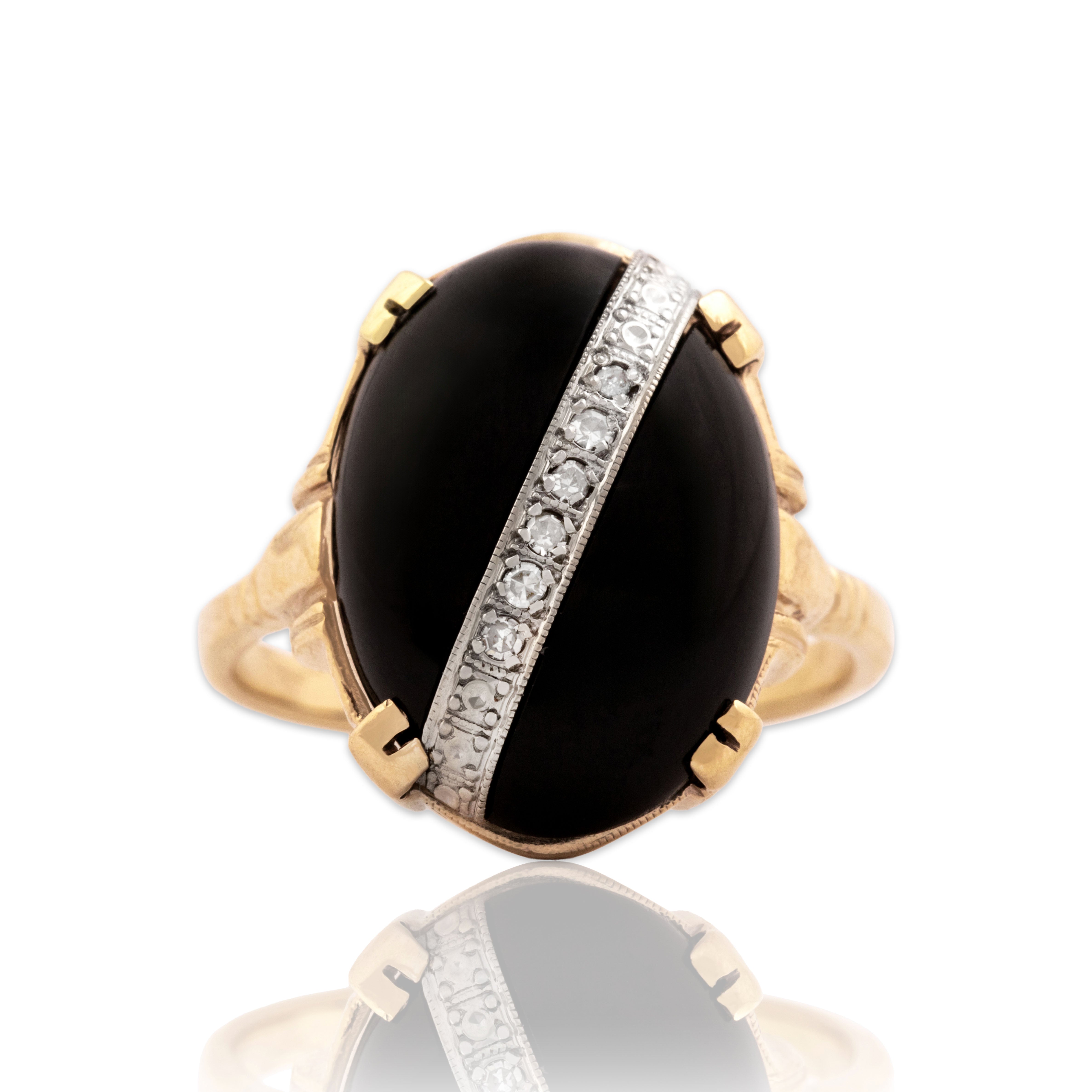 Vintage 14k Yellow Gold 6.68ct Onyx Diamond Onyx Diamond Diagonal Ring - Close-up view