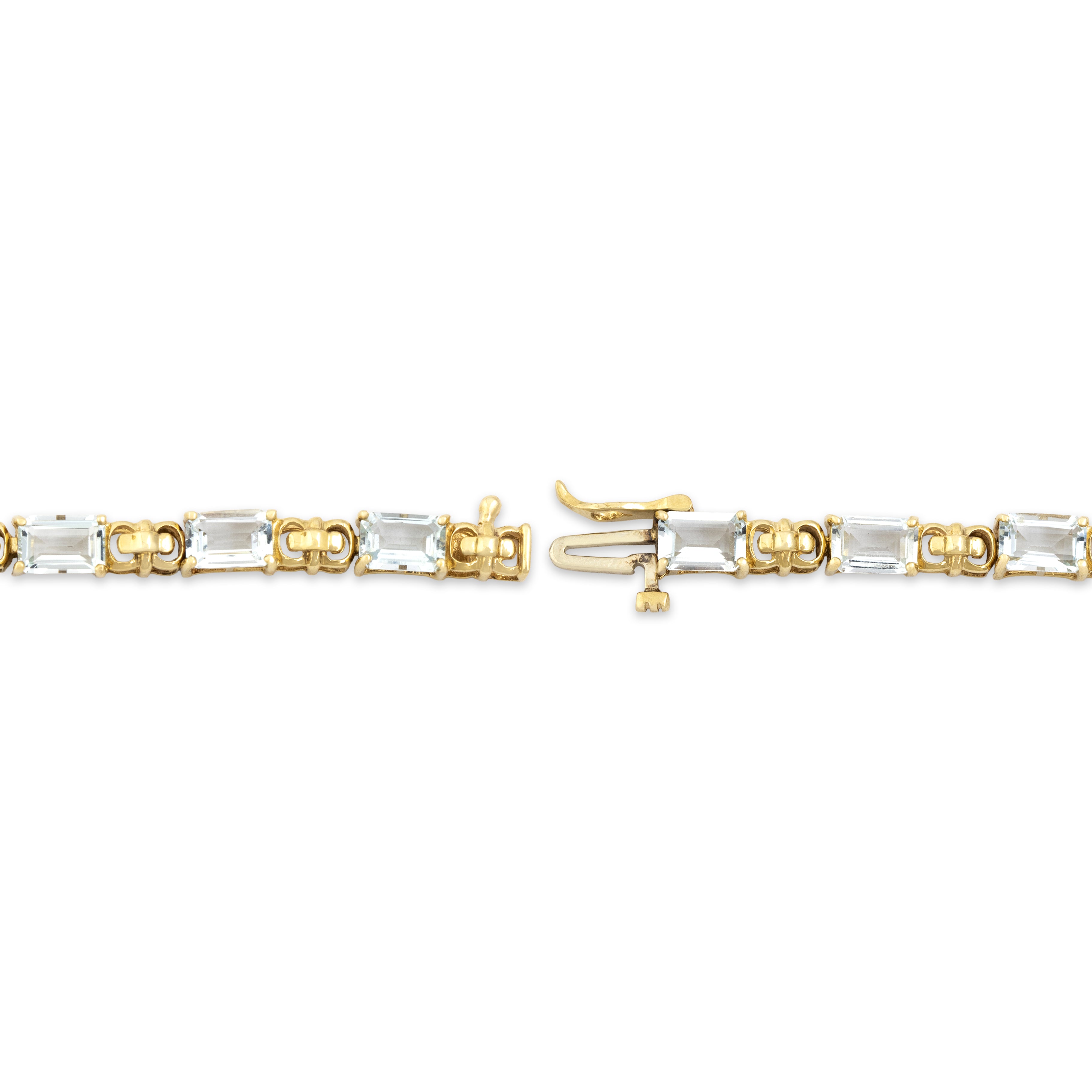 Vintage 10k Yellow Gold Aquamarine Elegant Geometric Bracelet -clasp view