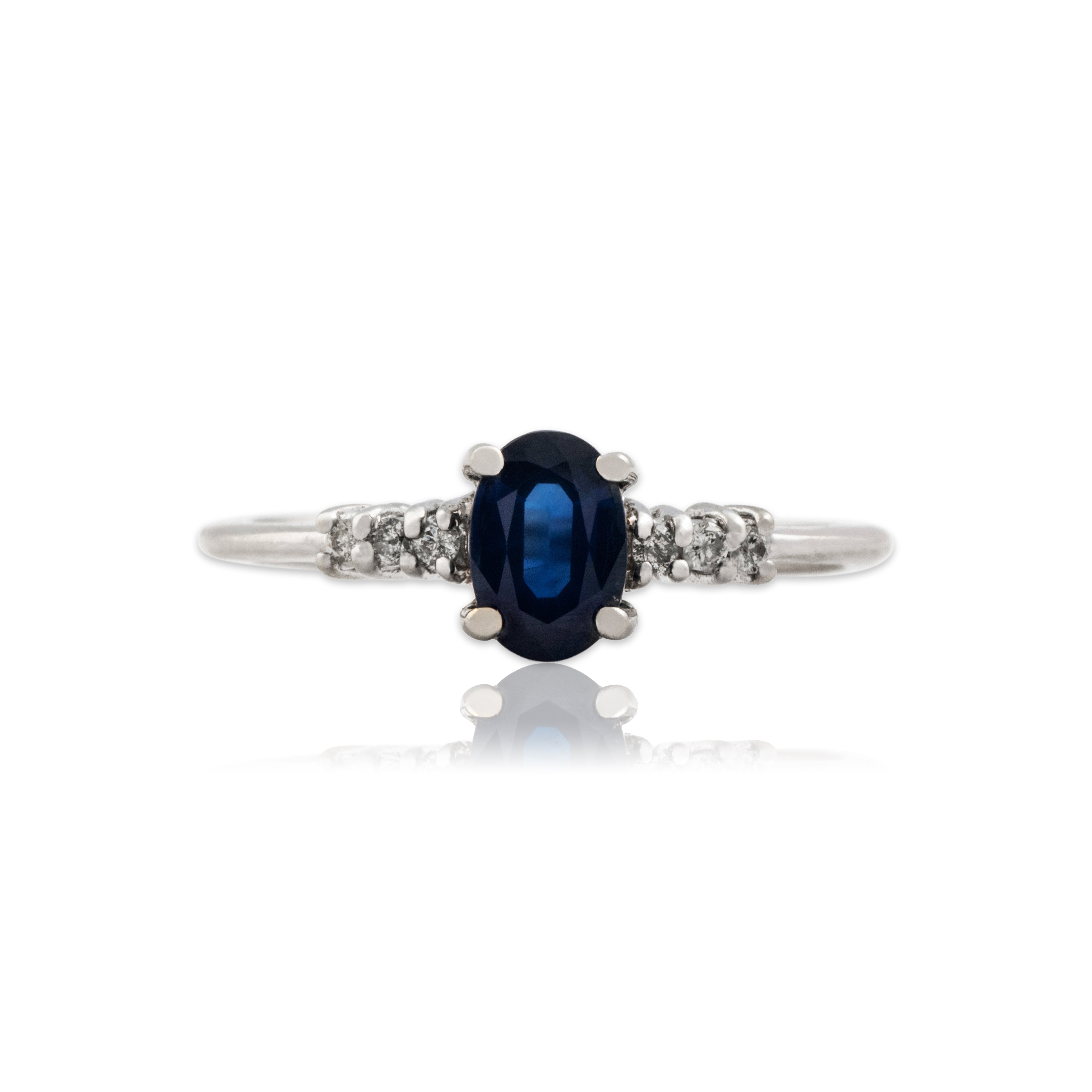 Vintage 14k White Gold .59ct Blue Sapphire Diamond Refined Vibrant Oval Ring - Close-up view