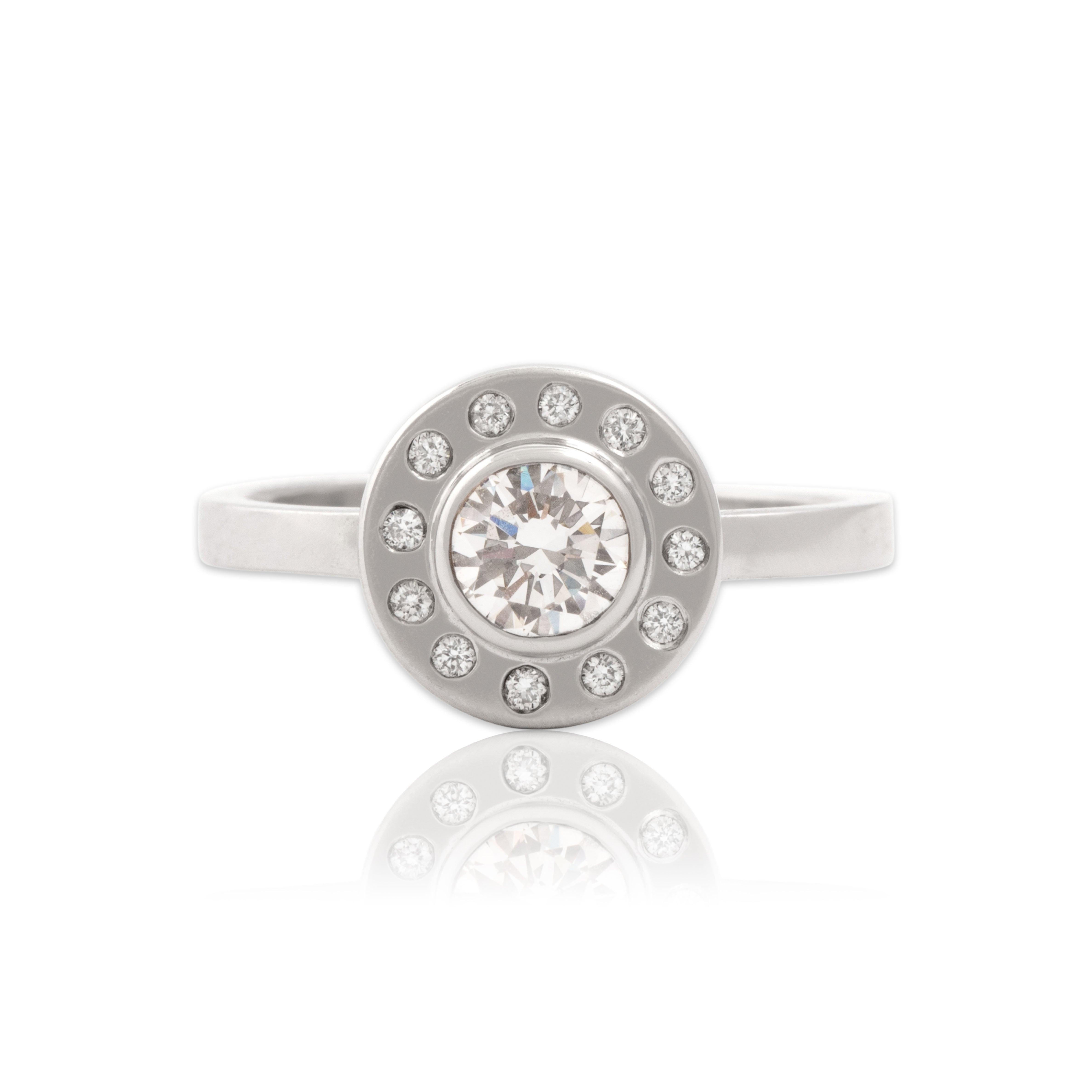 Vintage 14k White Gold Diamond Chic Sparkling Disc Ring 5.25