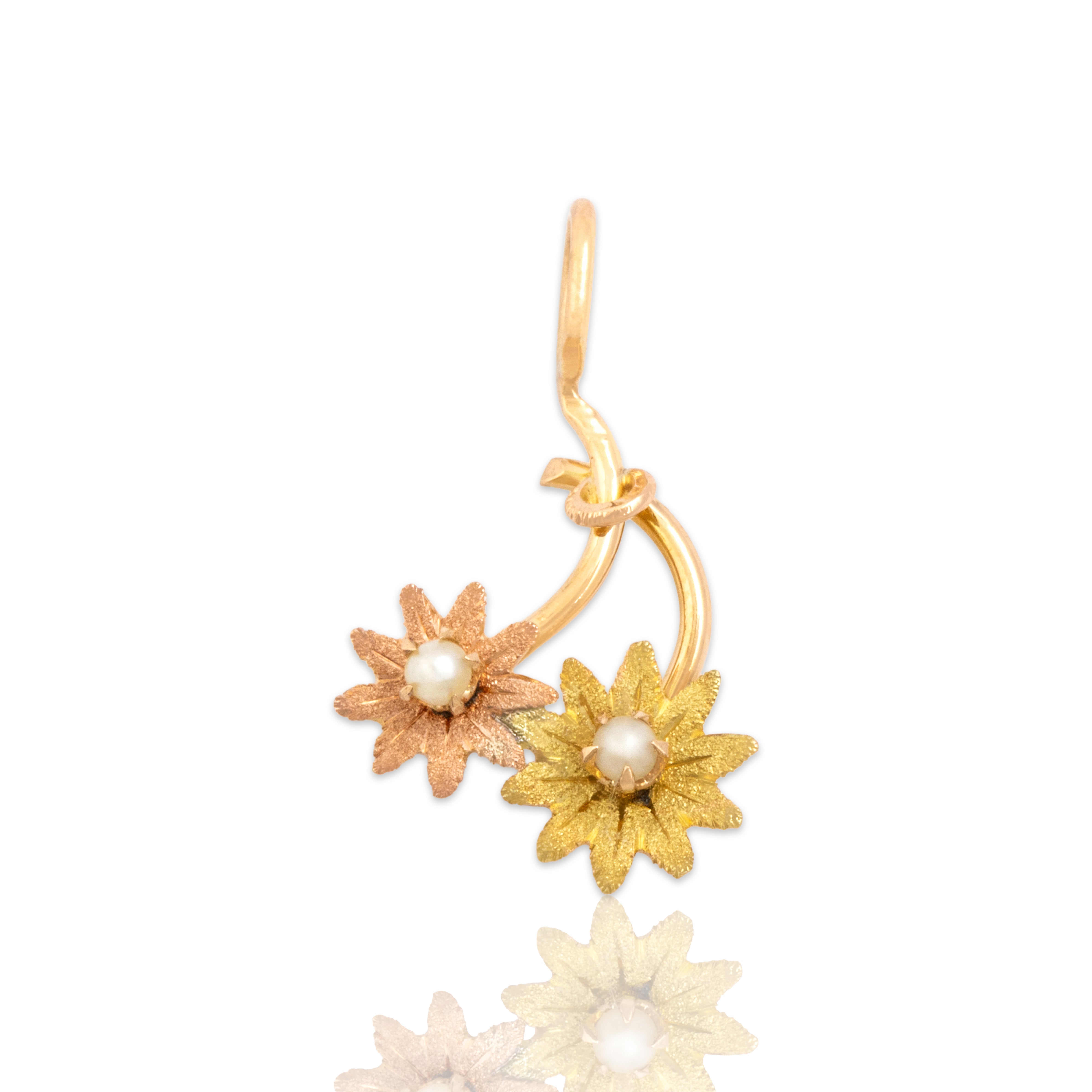 Antique Small Lovely 14k Yellow & Rose Gold Pearl Falling Daisies Charm / Pendant - Close-up view