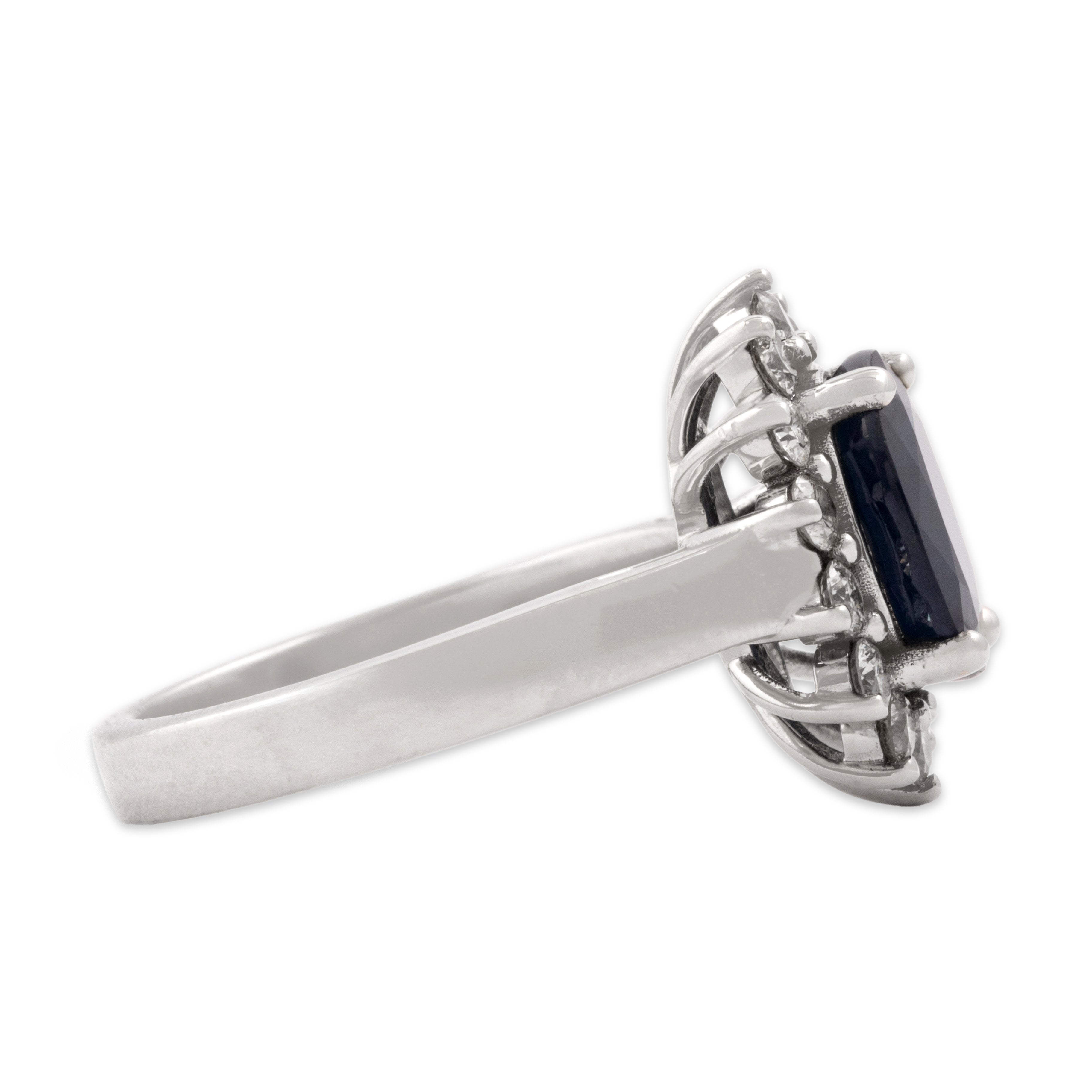 Vintage 14k White Gold 2.84ct Blue Sapphire .58cttw Diamond Superb Oval Halo Ring - Side view