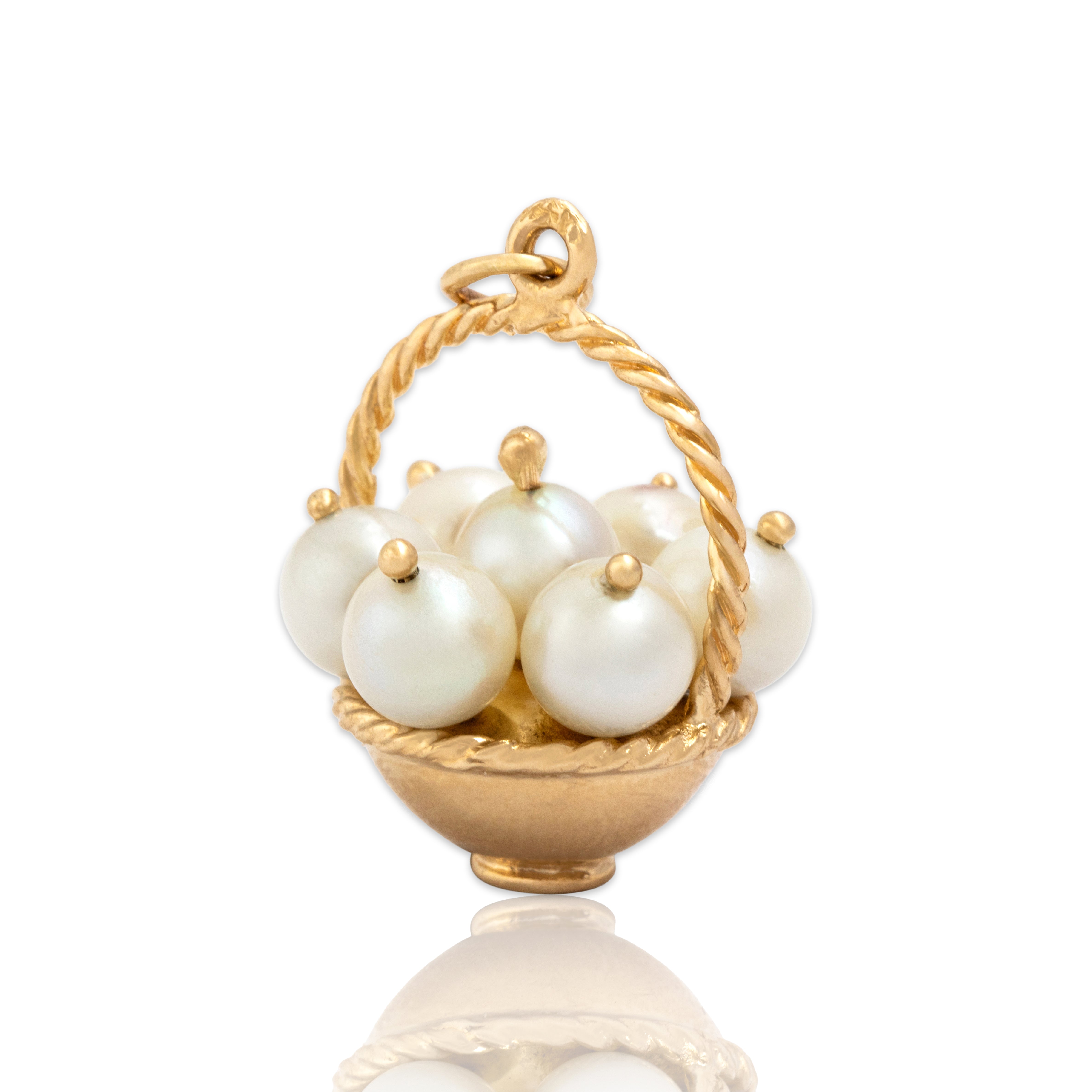 Vintage Heavy 14k Yellow Gold Pearl Delightful Berry Basket Charm / Pendant - Close-up view