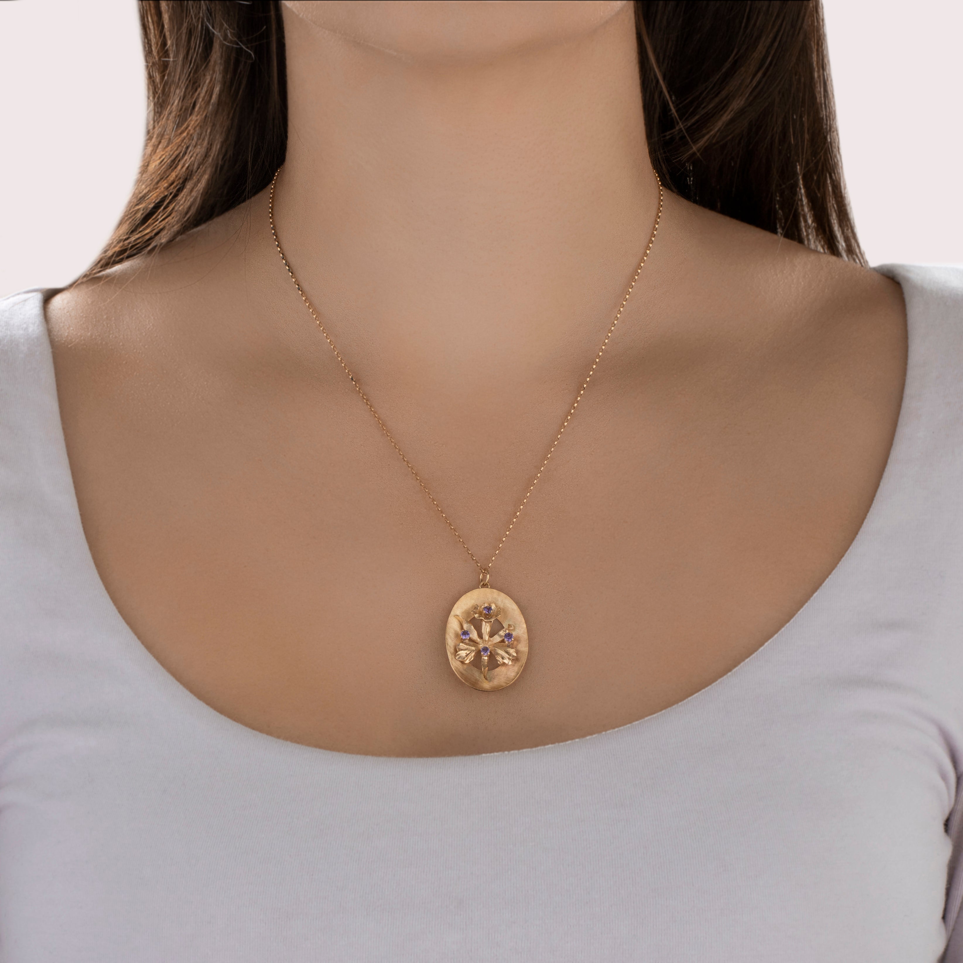 Vintage 14k Yellow Gold Purple Synthetic Sapphire Textured Iris Bloom Charm / Pendant - On model view