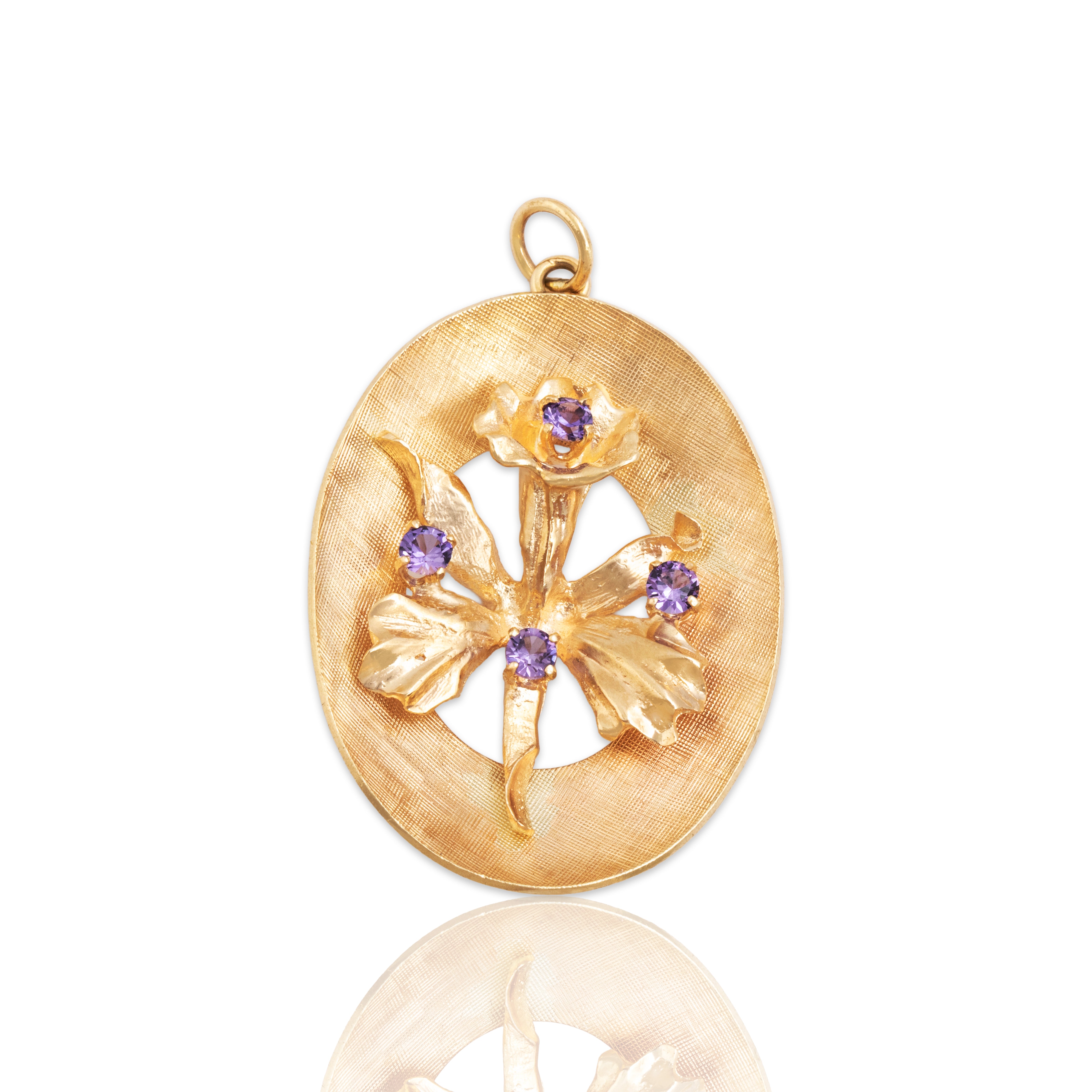 Vintage 14k Yellow Gold Purple Synthetic Sapphire Textured Iris Bloom Charm / Pendant - Close-up view