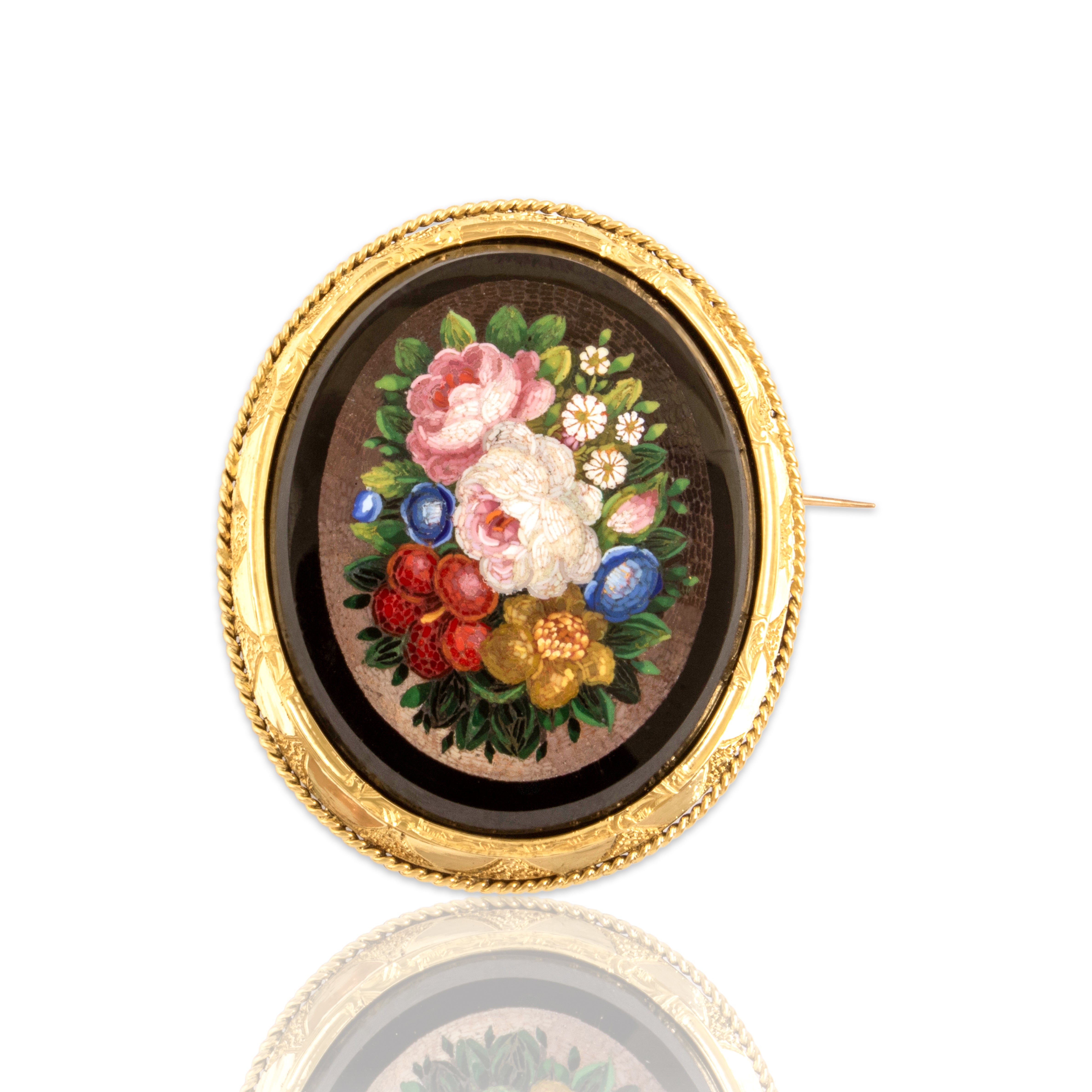 Antique French 18k Yellow Gold Outstanding Oversized Museum Quality Micromosaic Floral Brooch / Pin - Close-up view
