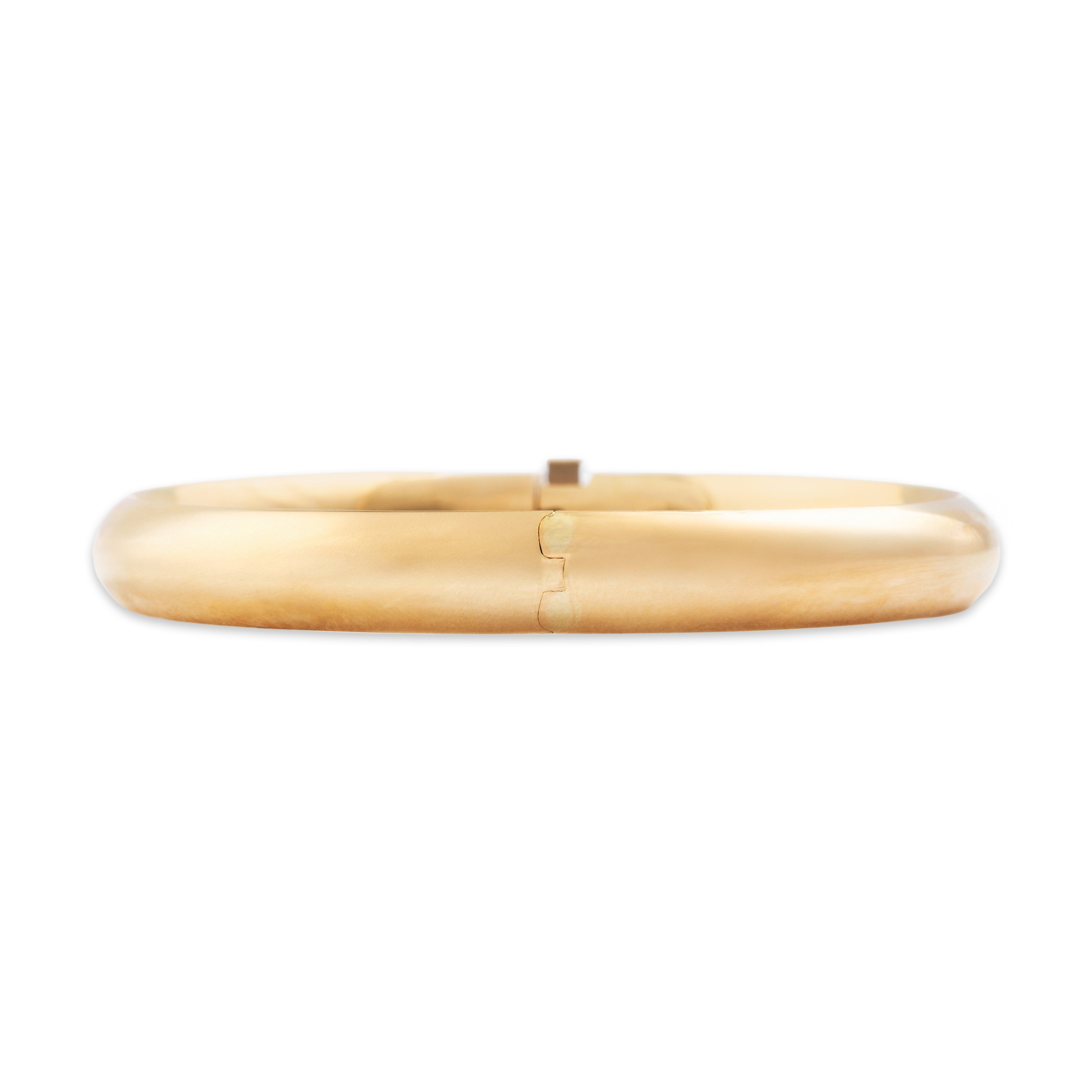 Vintage 14k Yellow Gold Glamorous Gleaming Classic Bangle Bracelet - detail view #1
