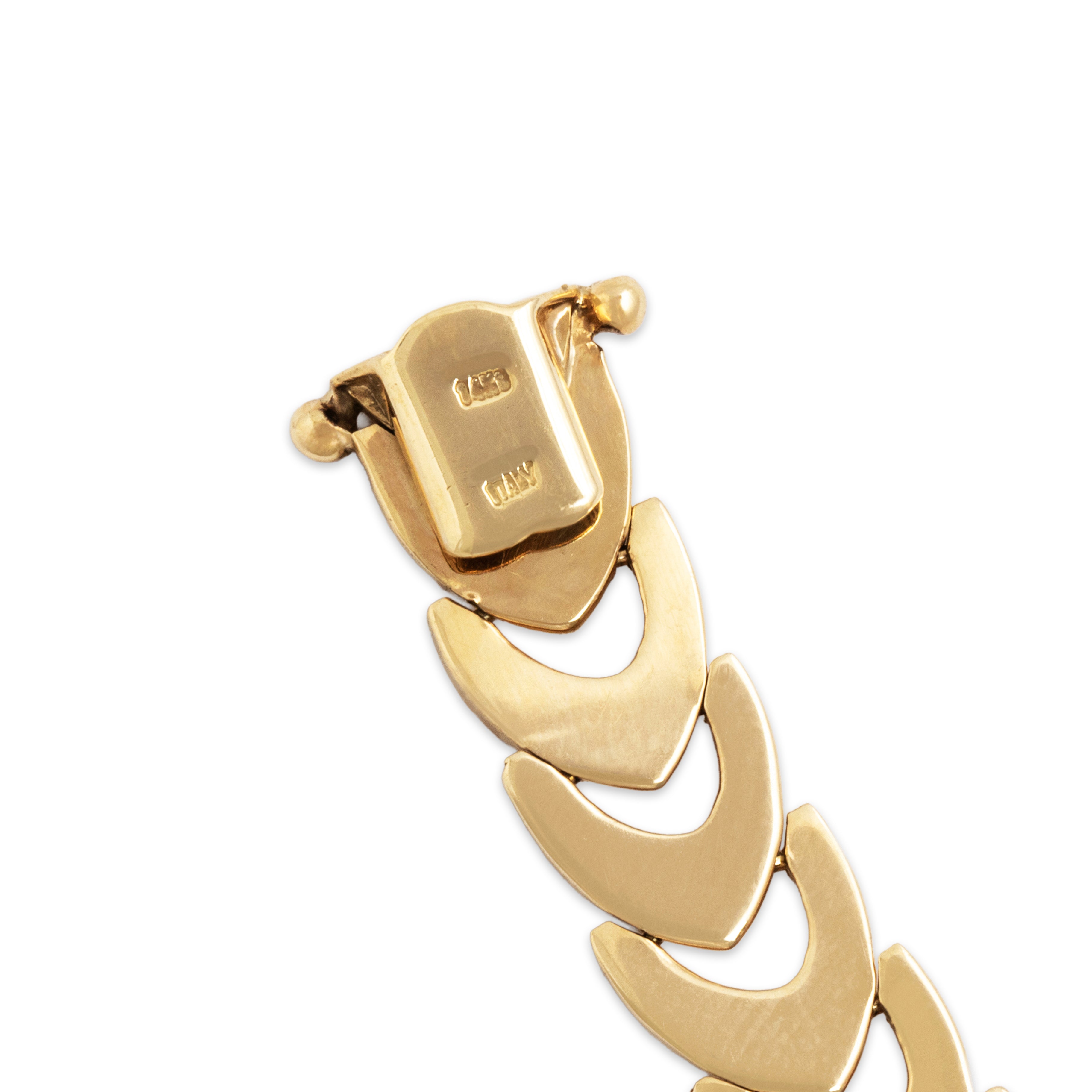 Vintage 14k Yellow Gold Sculptural Textured Bracelet - Hallmark view