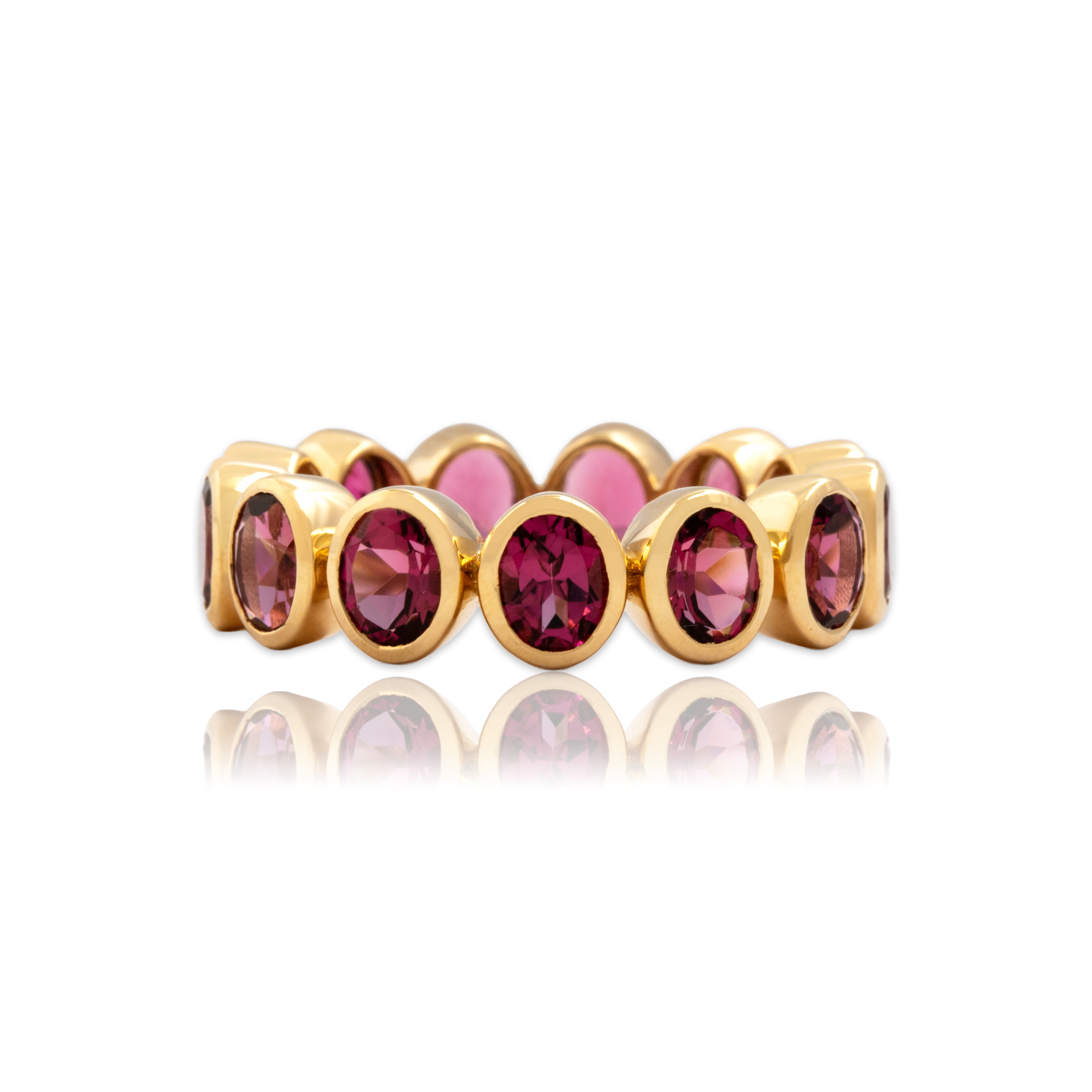 Estate 18k Yellow Gold 4.45cttw Pink Tourmaline Bubble Eternity Band Ring - Close-up view