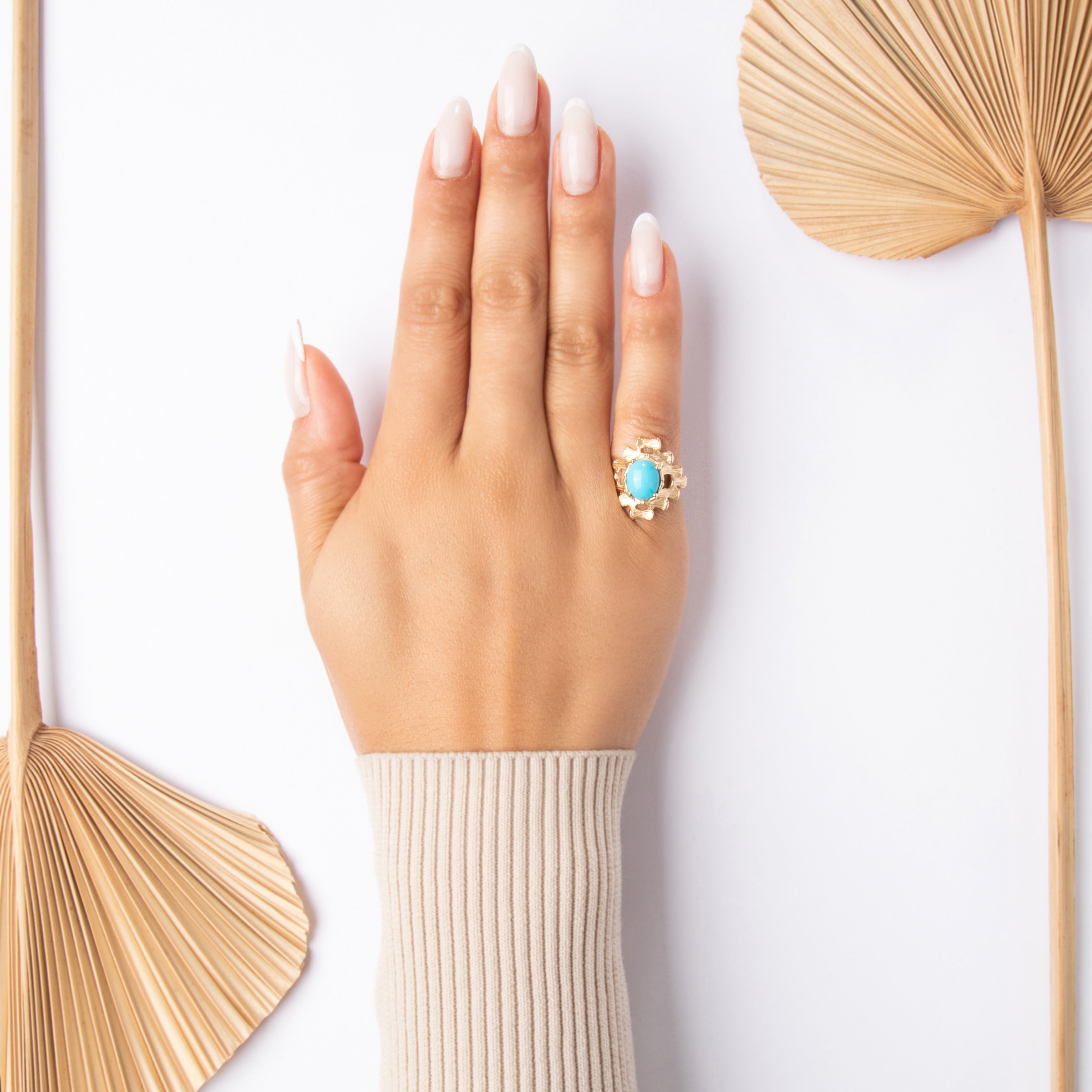 Vintage 14k Yellow Gold 2.29ct Turquoise Fantastic Textured Bamboo Ring - On model view